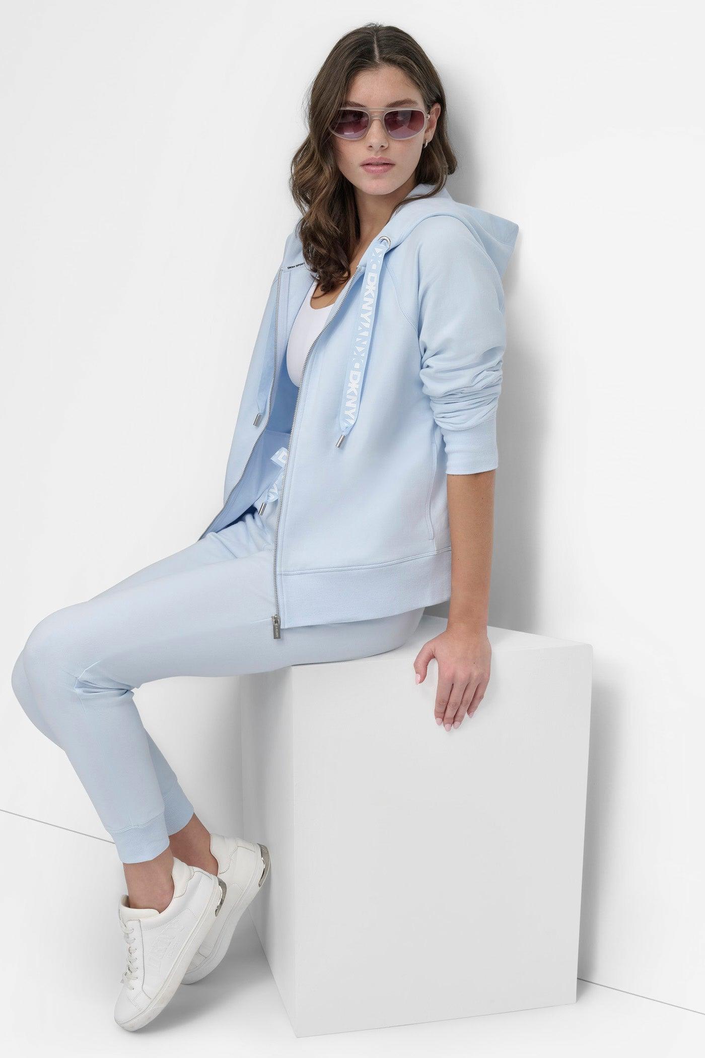 LOGO DRAWSTRING PERFORMANCE HOODIE Product Image