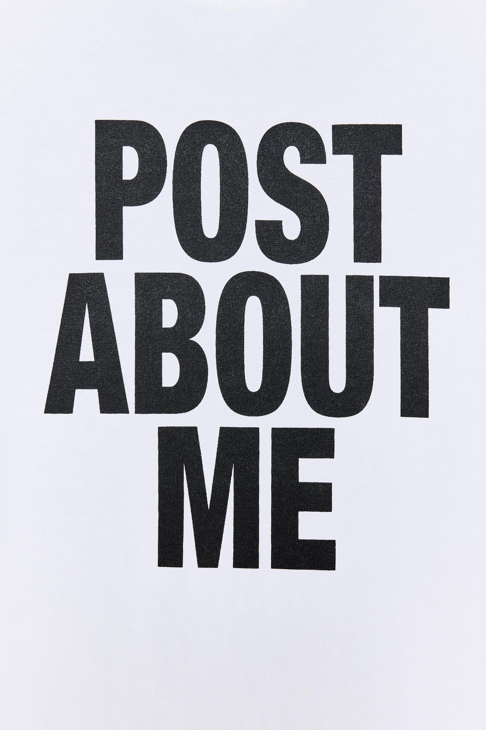 OVERSIZED TEXT T-SHIRT Product Image