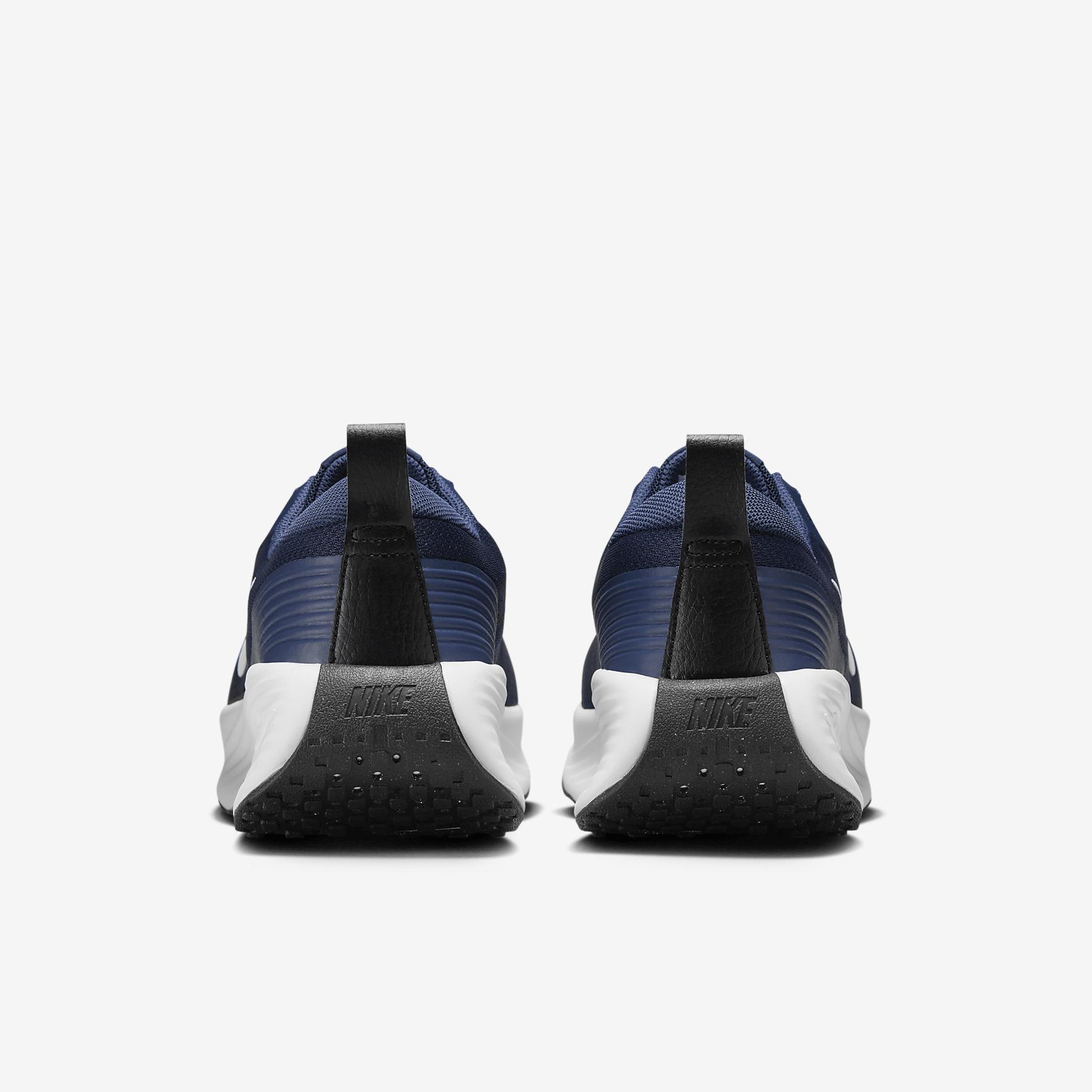 Nike Promina Men's Walking Shoes Product Image