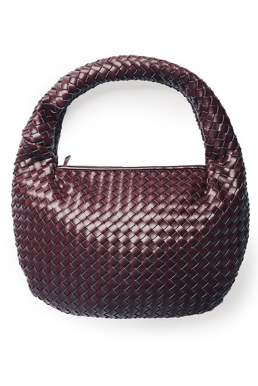 Woven Rounded Shoulder Bag Product Image