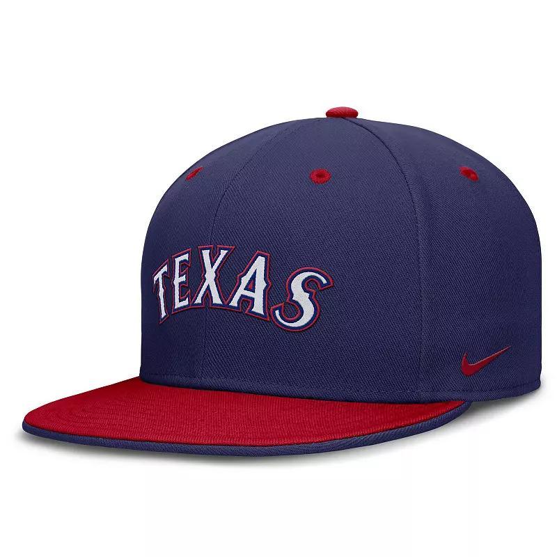 Men's Nike Navy Boston Red Sox Evergreen Performance Fitted Hat,  Product Image