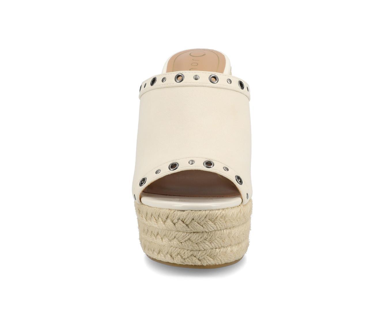 Women's Journee Collection Yari Wedges Product Image