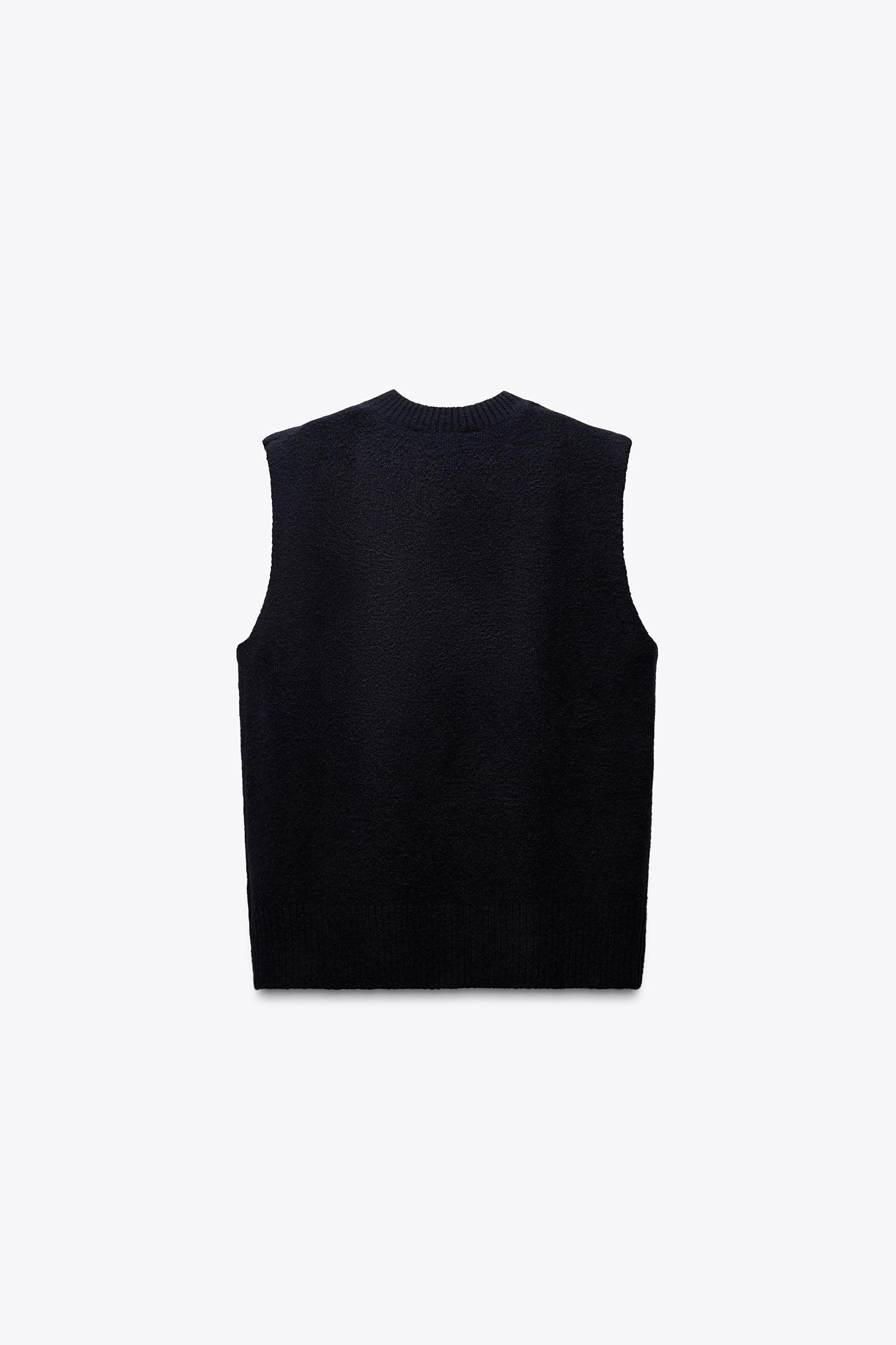 SMOOTH KNIT VEST TOP Product Image
