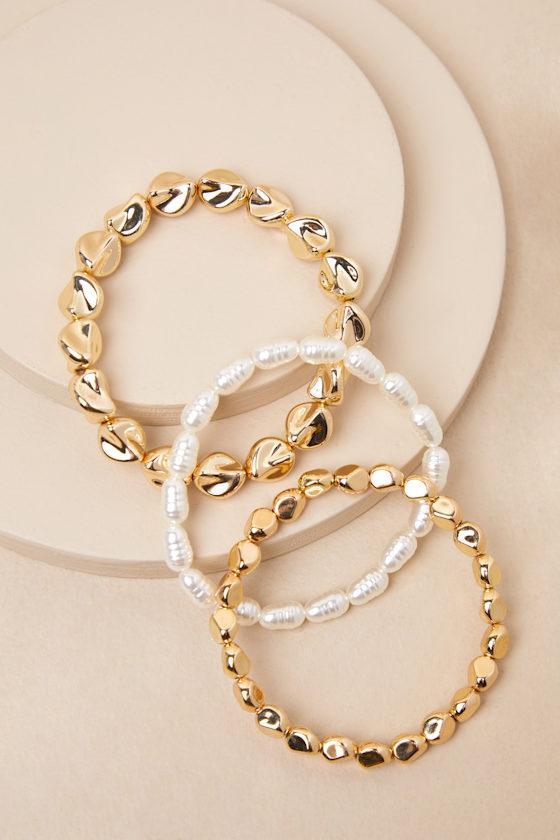 Exceptional Addition Gold and White Beaded Bracelet Set Product Image