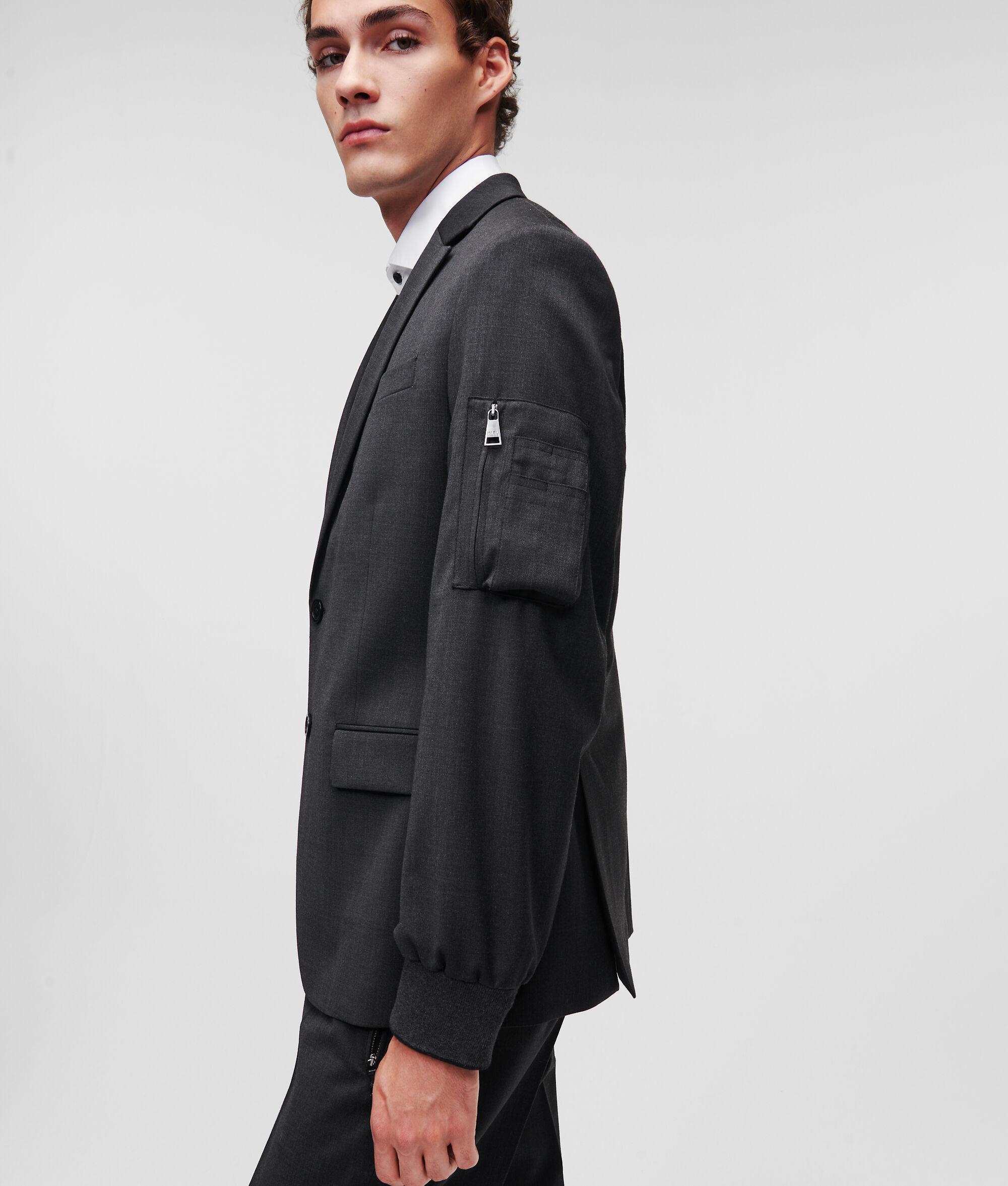WOOL-BLEND RIBBED-CUFF BLAZER Product Image