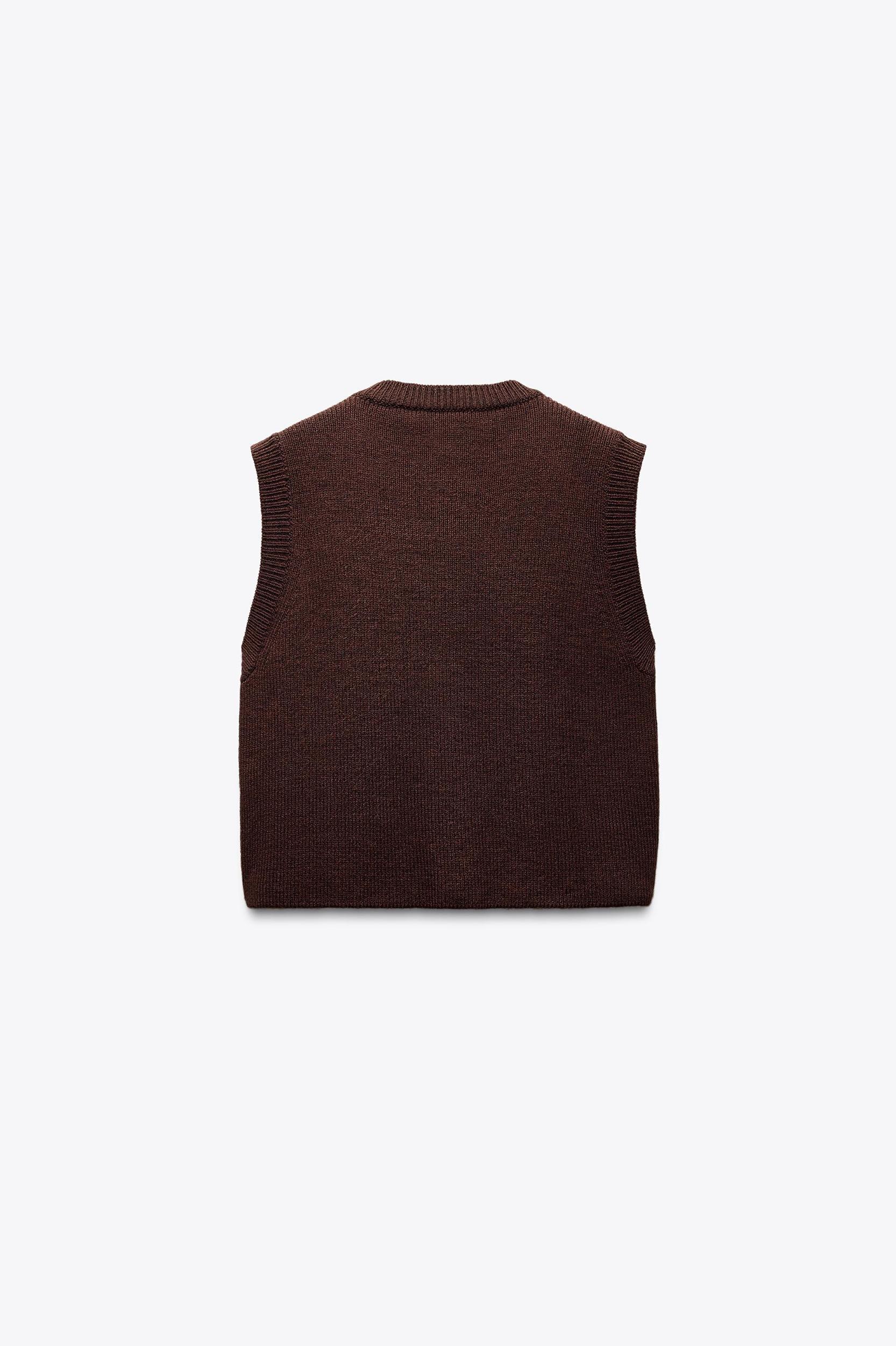 SMOOTH KNIT VEST TOP Product Image