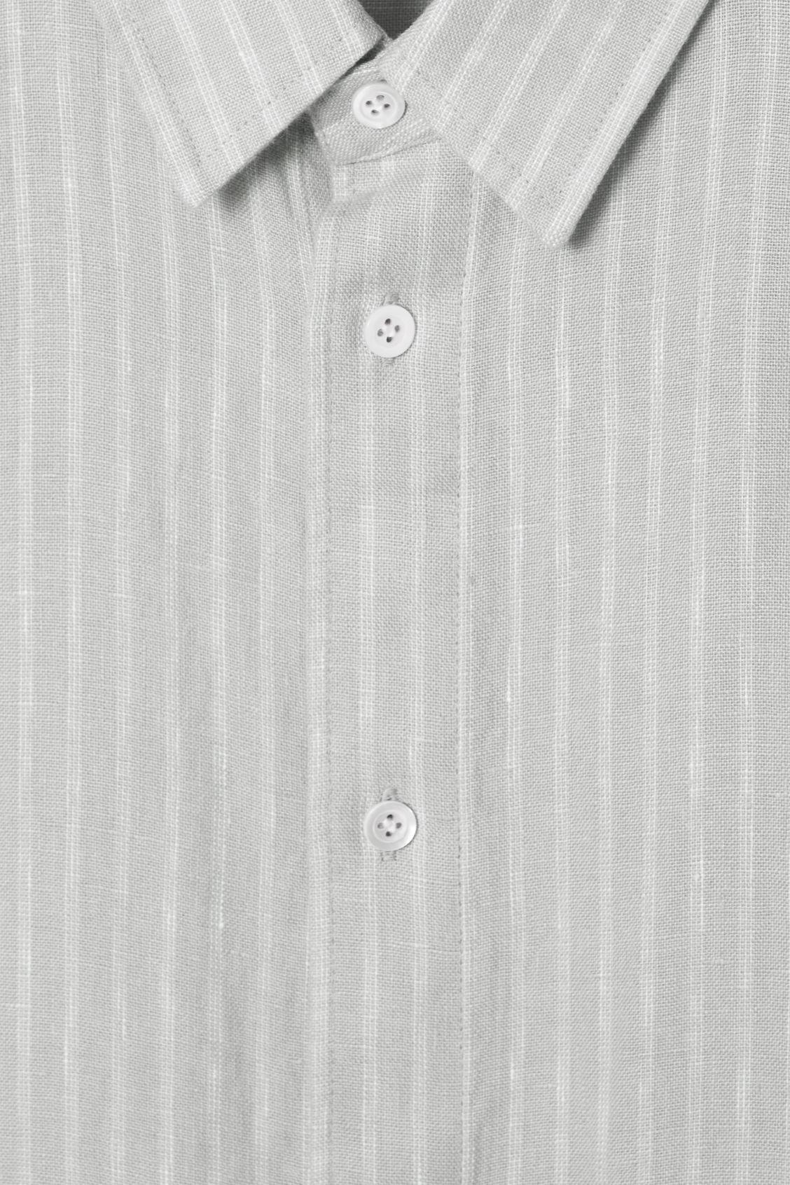 RELAXED STRIPED LINEN LONG-SLEEVED SHIRT Product Image