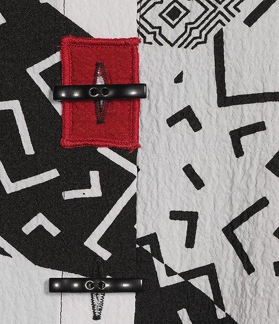 Ali Miles Petite Size Woven Geometric Abstract Print Wire Collar 3/4 Sleeve Button-Front Tunic Product Image