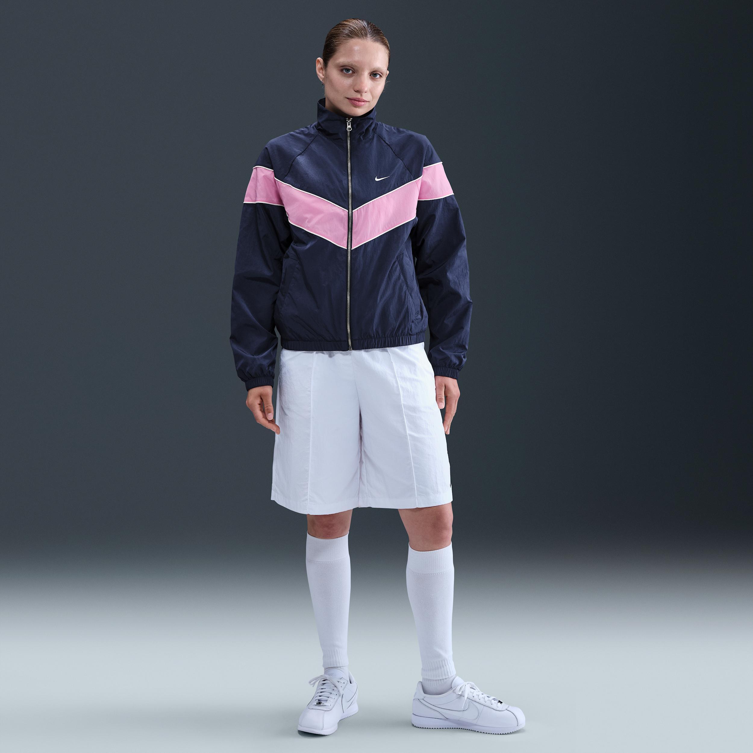 Nike Womens Windrunner Loose UV Woven Full-Zip Jacket | FV6304-633 Product Image