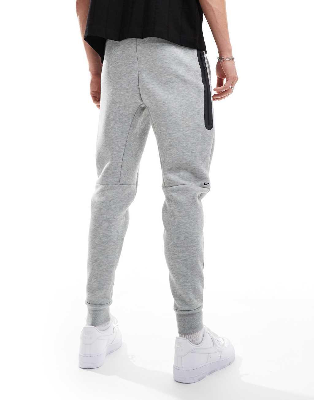 Nike Tech Fleece cuffed joggers in gray Product Image