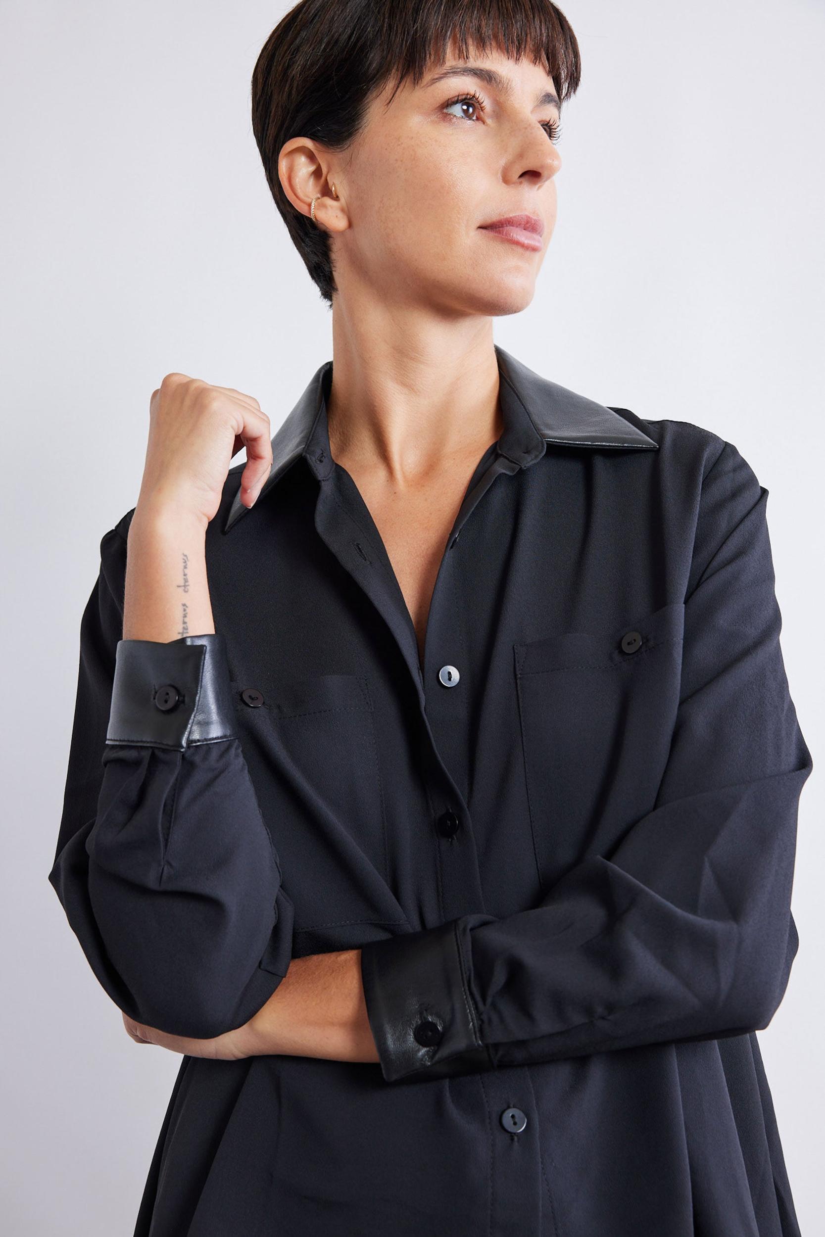 With a Twist Blouse Product Image