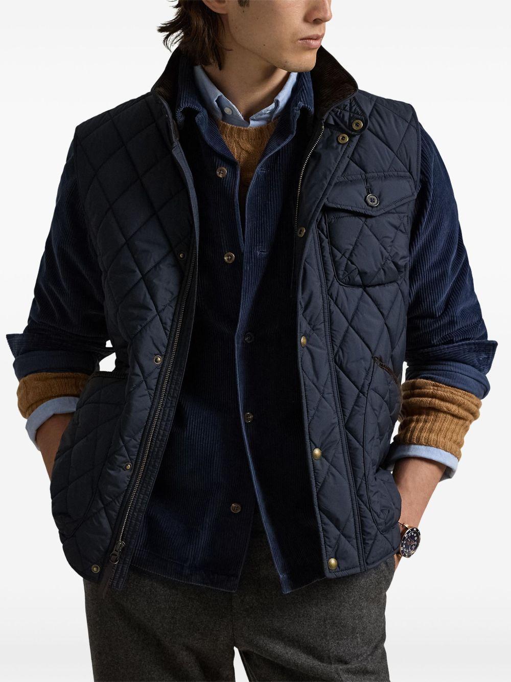 quilted gilet Product Image