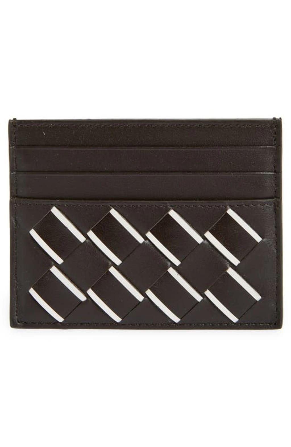 BOTTEGA VENETA Avenue 15 Intrecciato Leather Card Holder In 2365 Fondant White Product Image