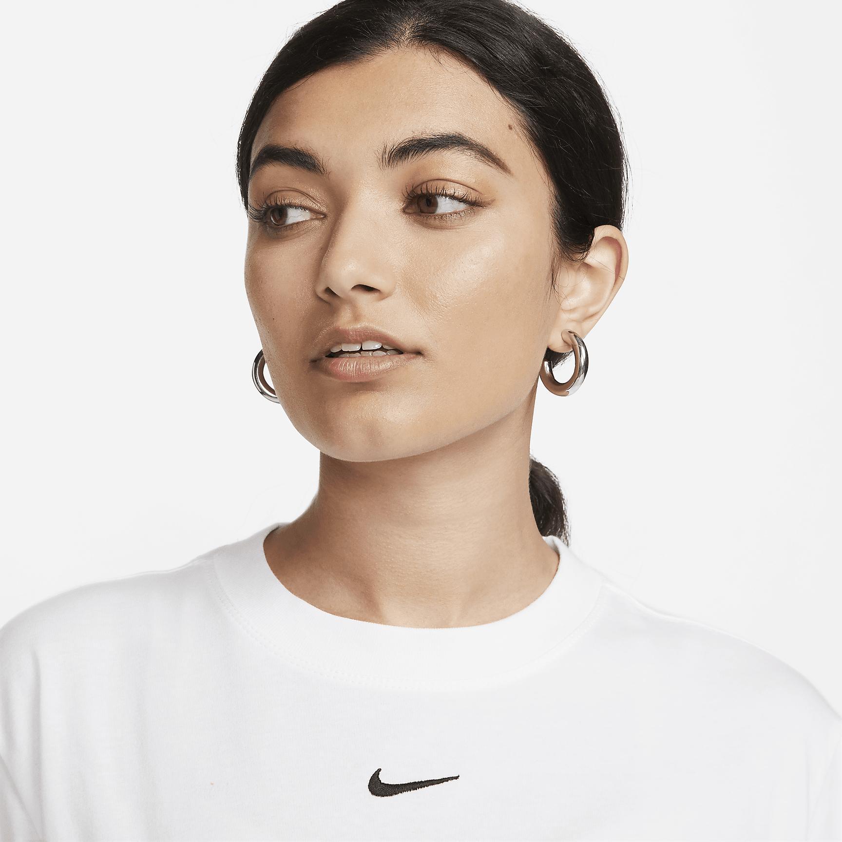 Womens Nike Sportswear Essential T-Shirt | FD4149-100 Product Image