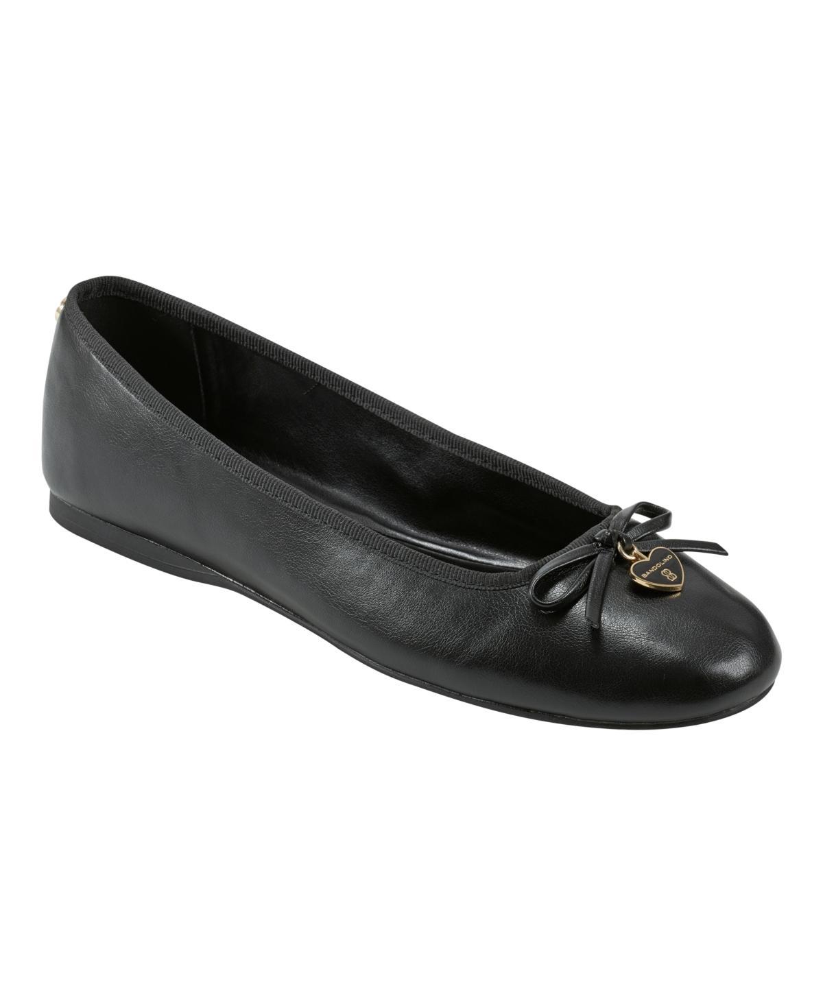 Bandolino Piheart Women's Flat Shoes Product Image