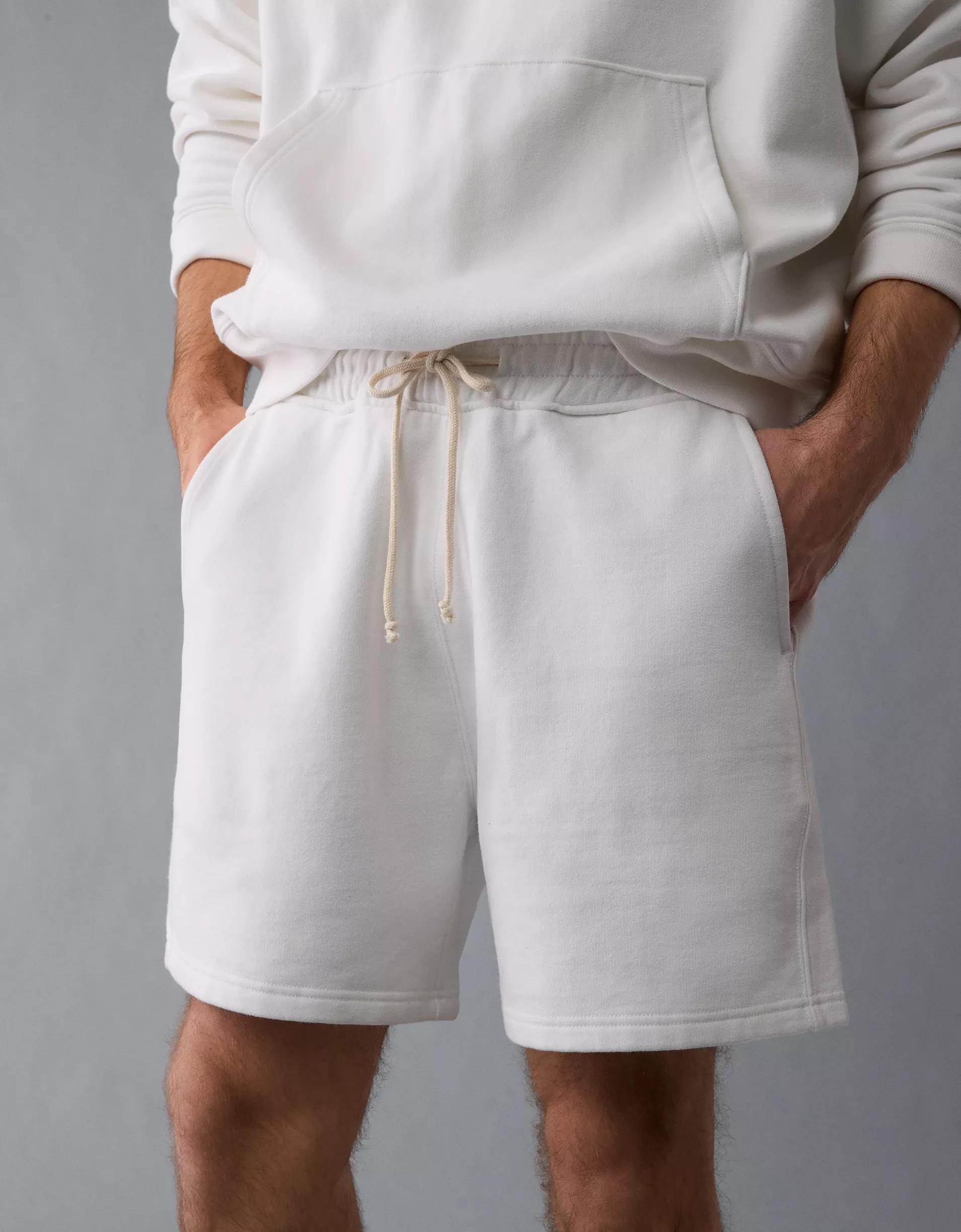 AE 6" Laidback Luxe Heavyweight Jogger Short Product Image