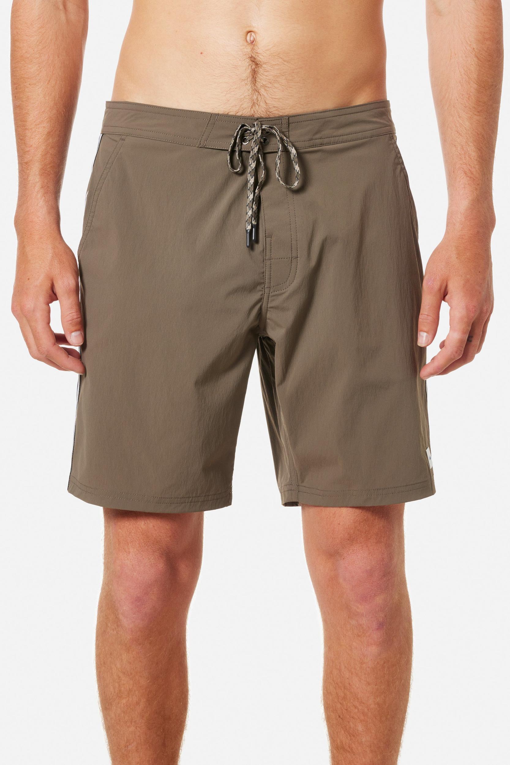 THEO TRUNK Product Image