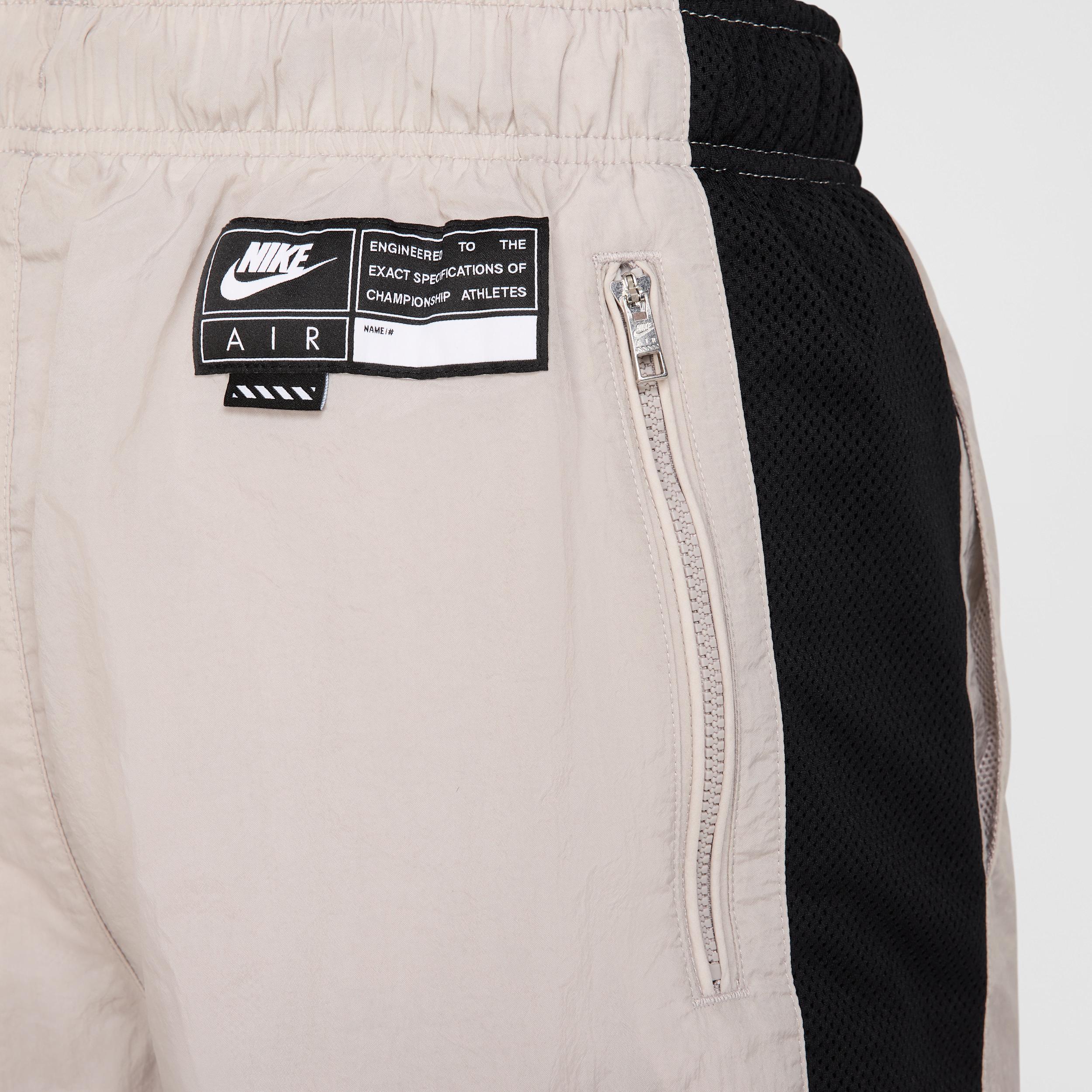 Nike Men's Air Woven Shorts Product Image