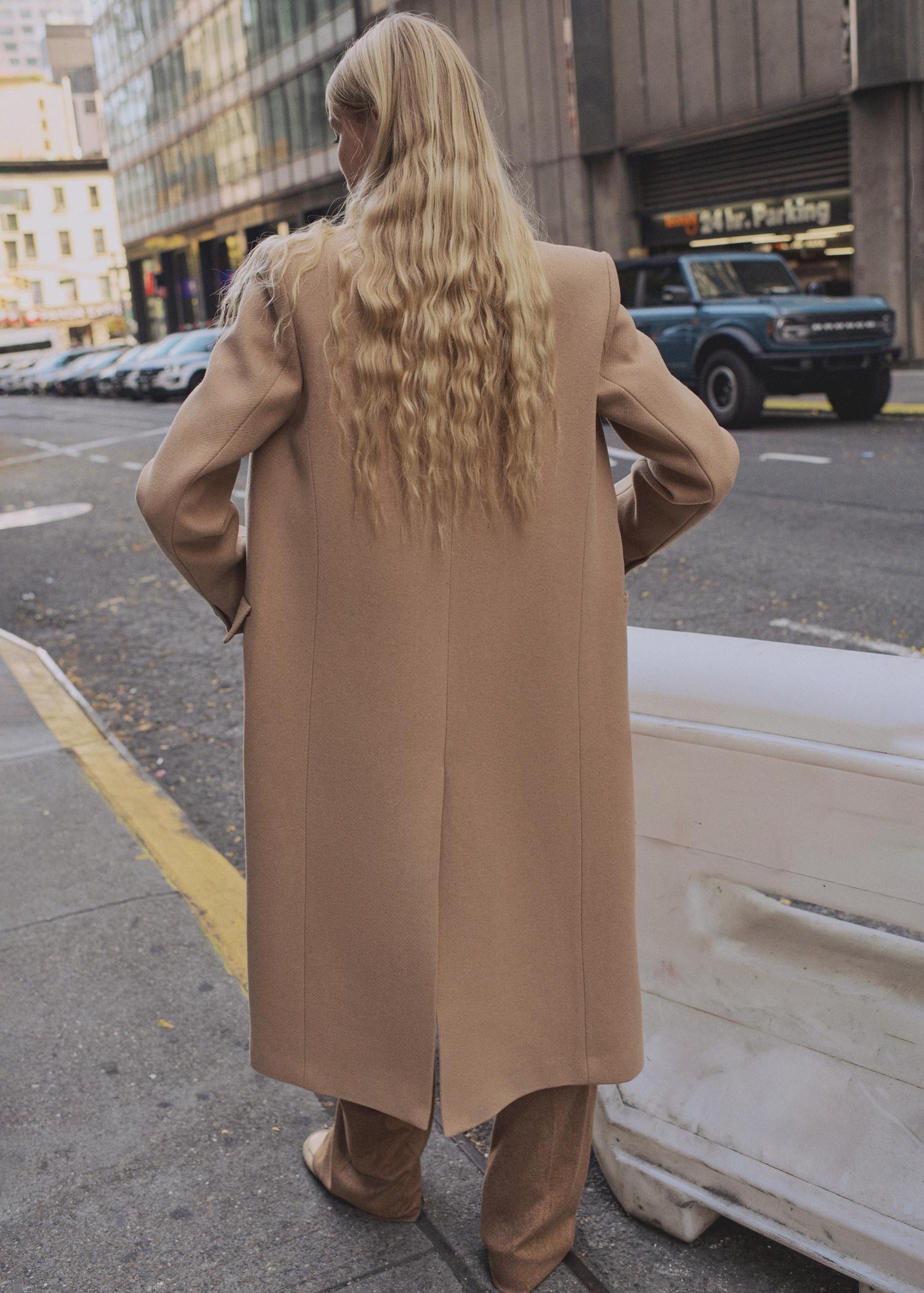 Long structured wool coat - Women | MANGO USA Product Image