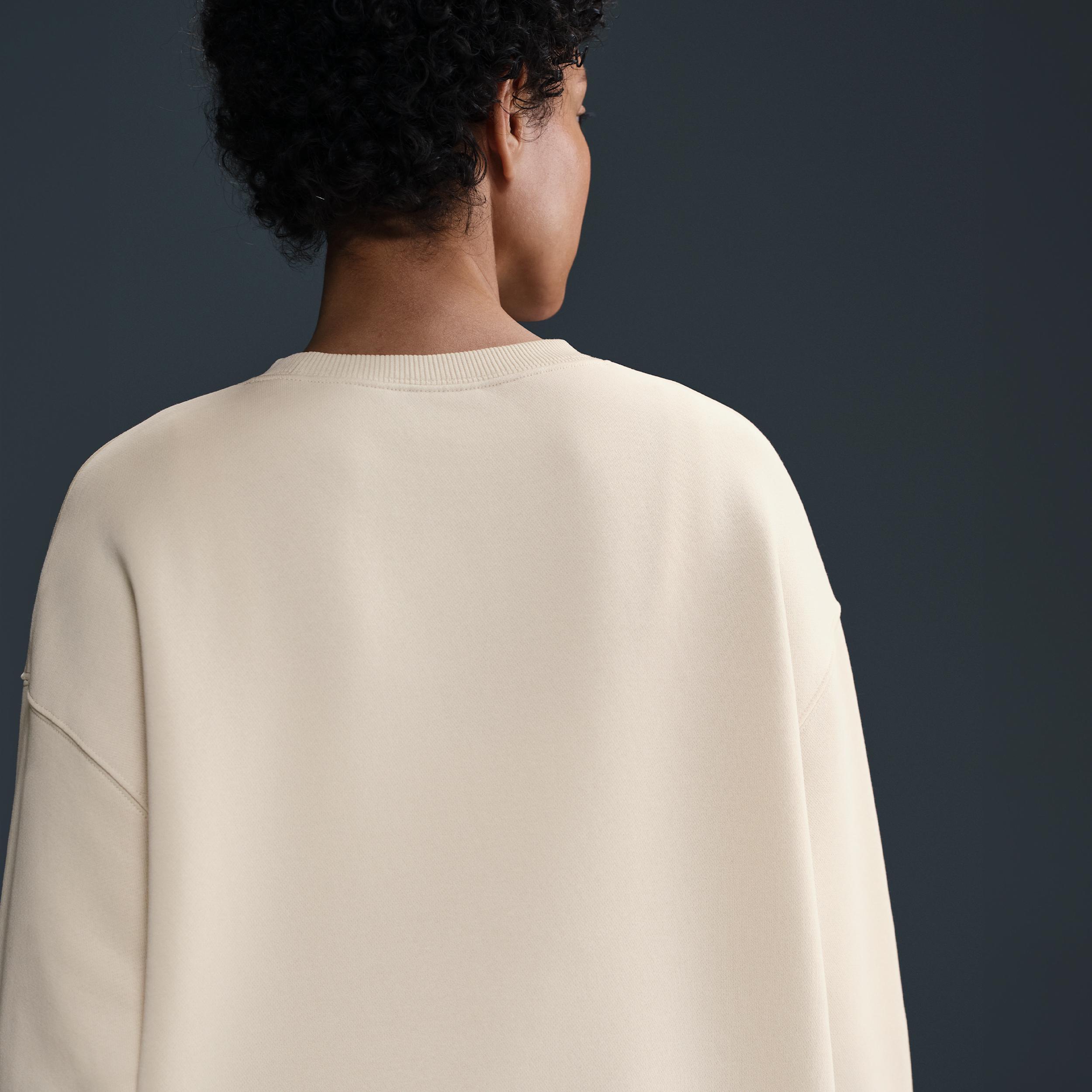 Womens Nike Sportswear Phoenix Fleece Oversized Crew-Neck Sweatshirt | FZ4270-104 Product Image