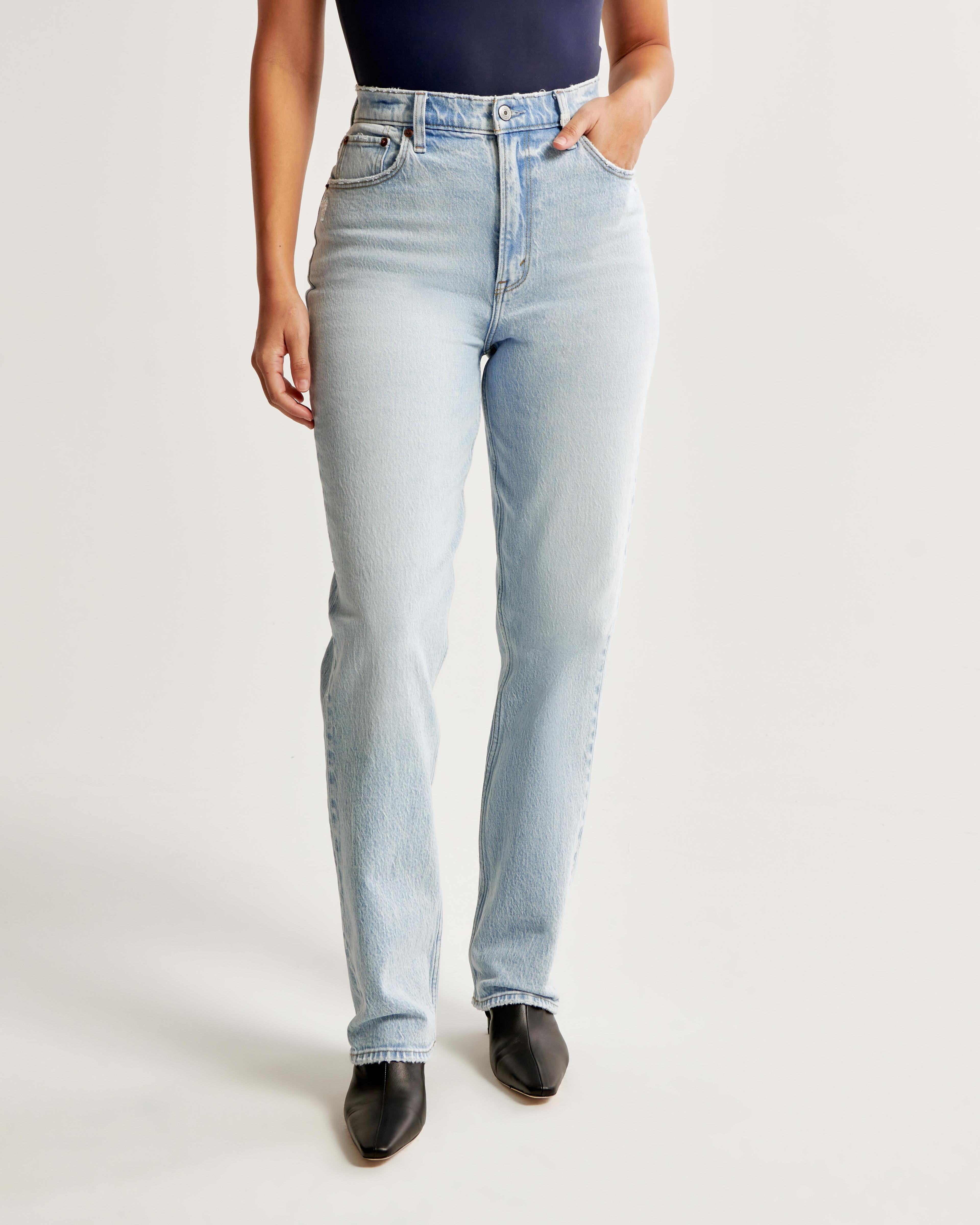 Curve Love Ultra High Rise 90s Straight Jean Product Image