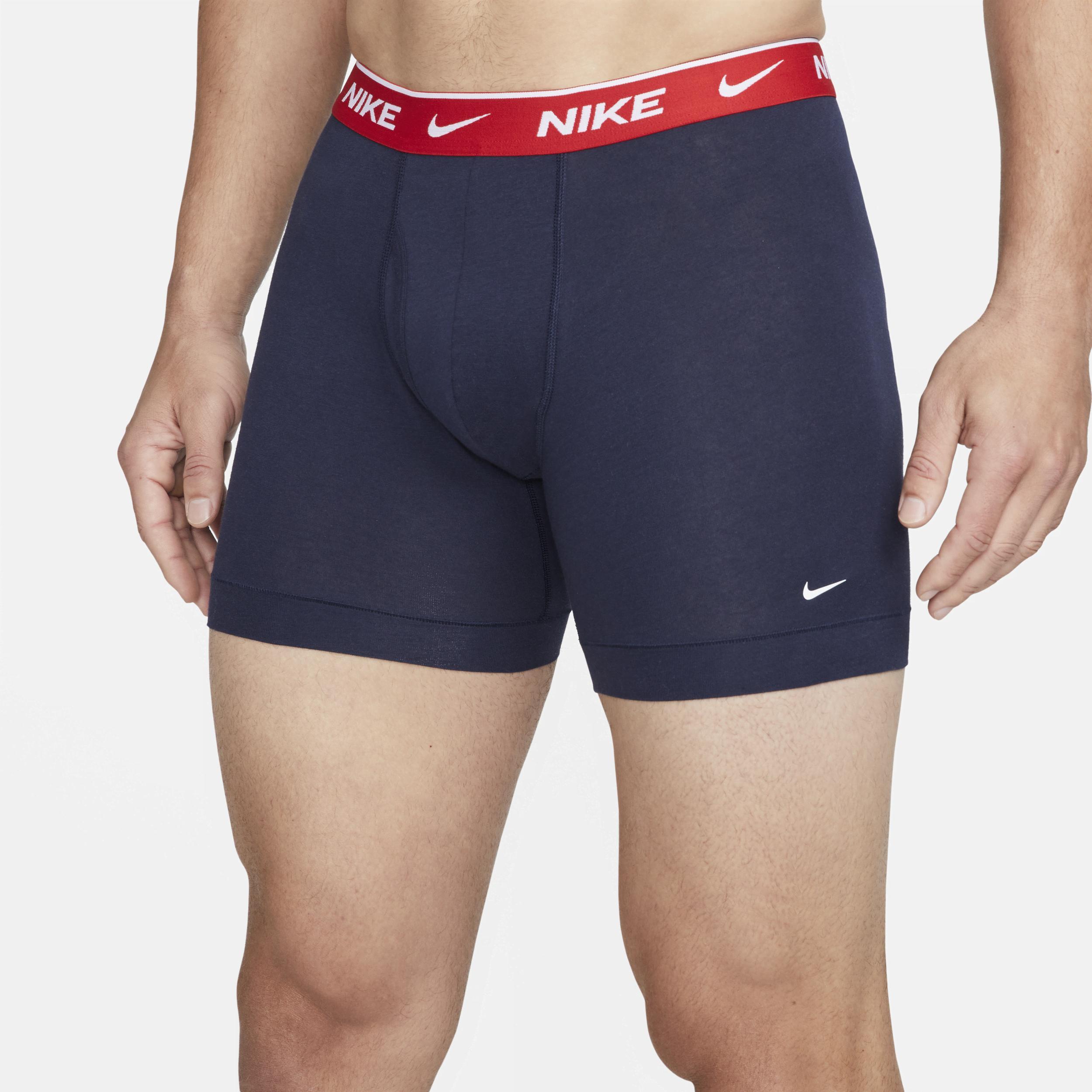 Nike Dri-FIT Essential Cotton Stretch Men's Boxer Briefs (3-Pack) Product Image