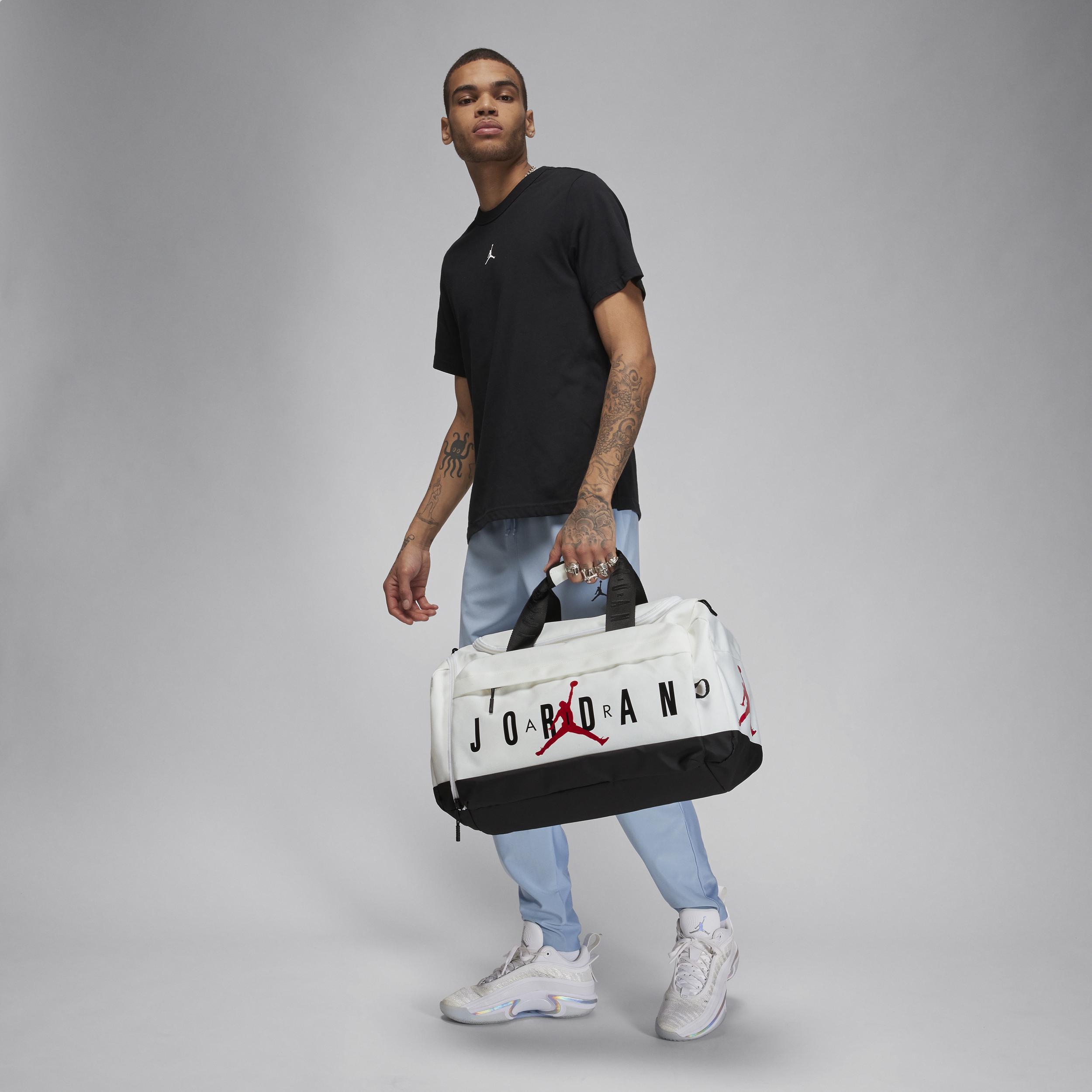 Men's Jordan Duffel Bag (46L) Product Image