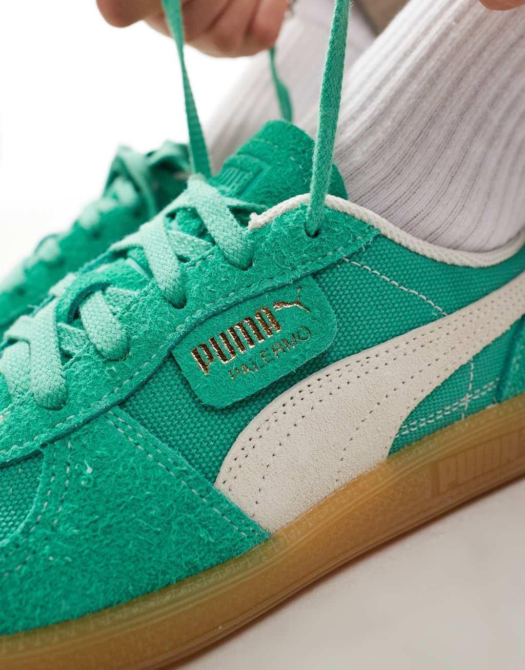 PUMA Palermo Vintage sneakers in green Product Image