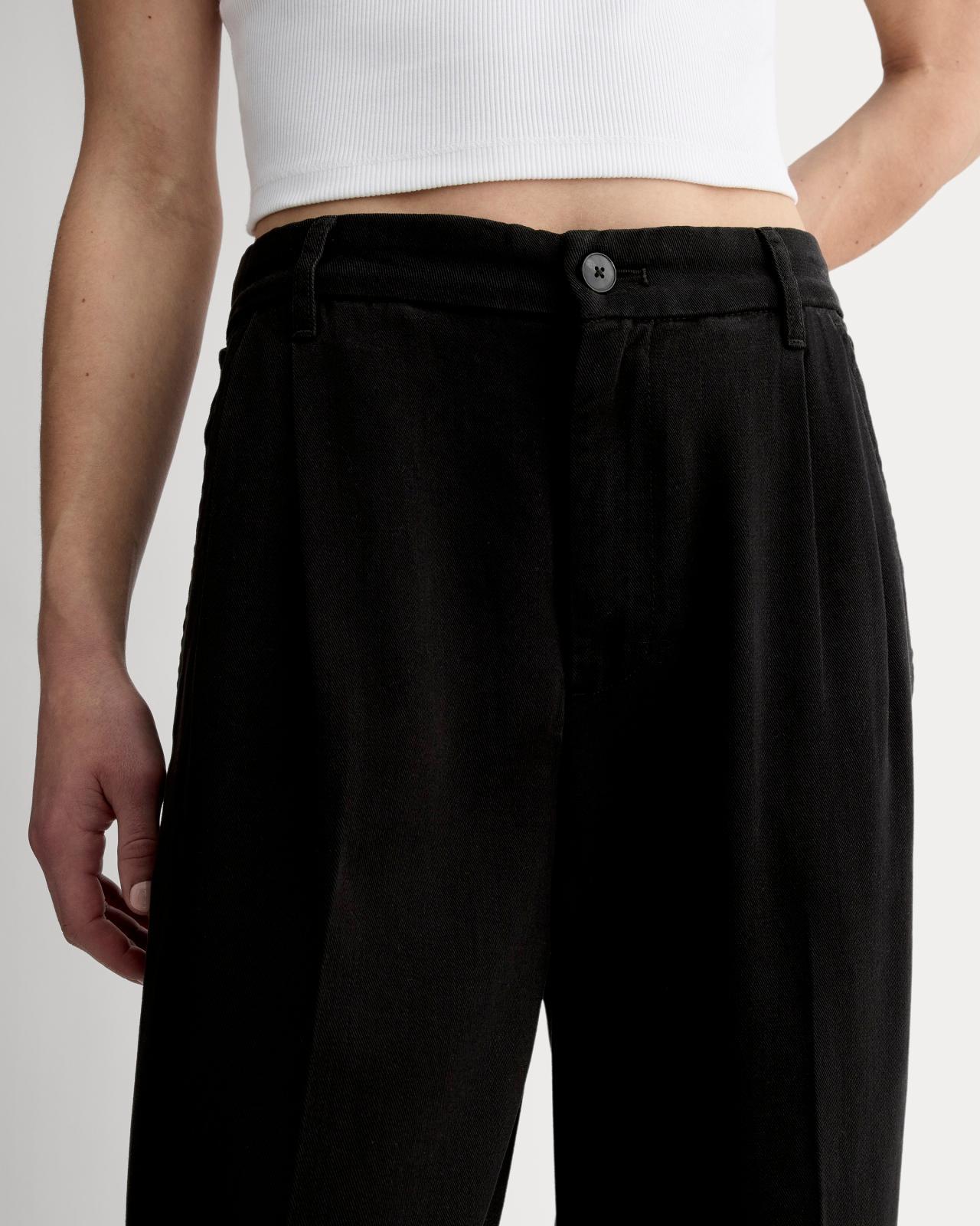 Womens Trouser in Buttersoft by Everlane Product Image