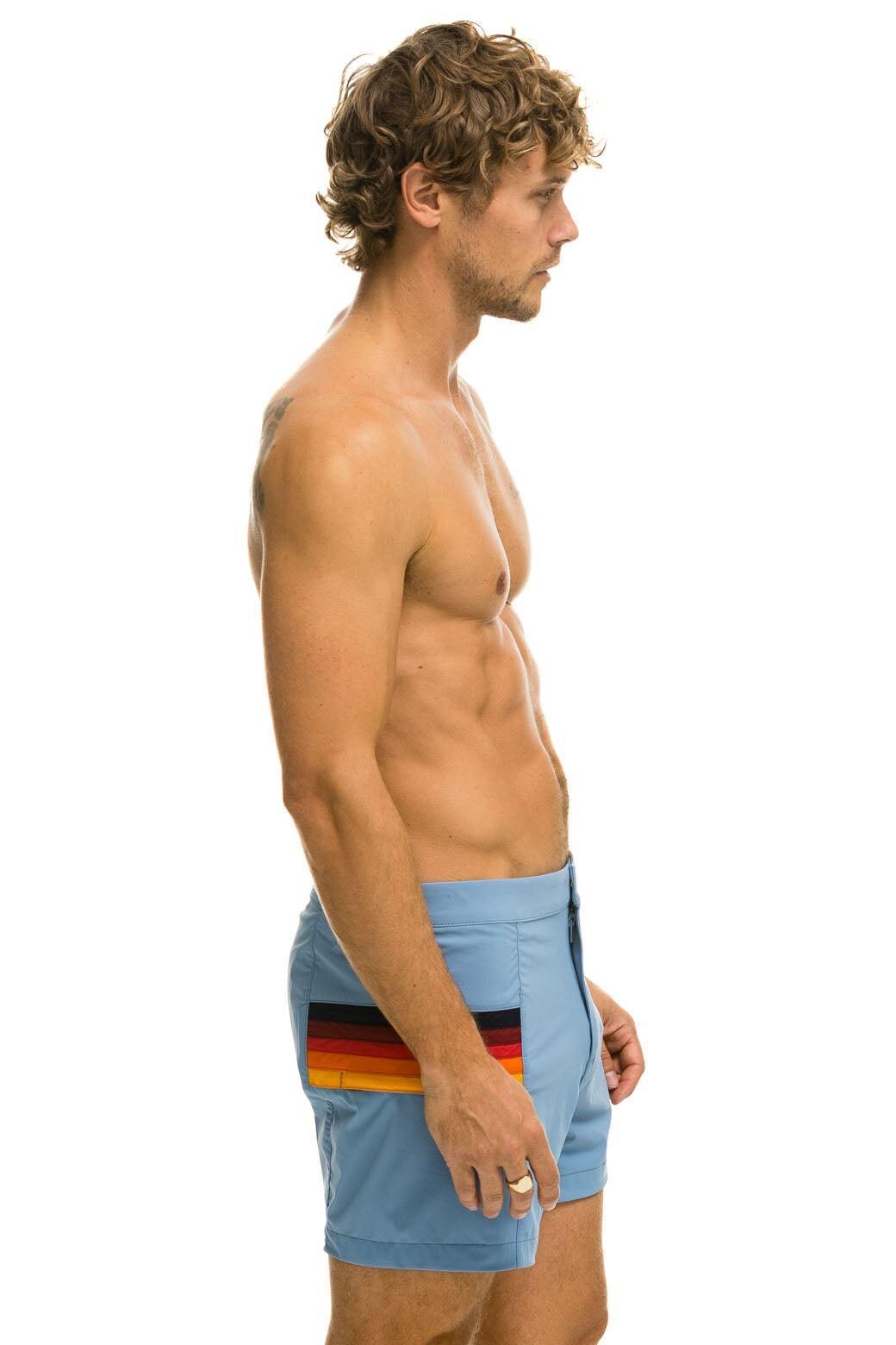 MEN'S HORIZONTAL 5 STRIPE FLEX SHORTS - ISLANDA Male Product Image