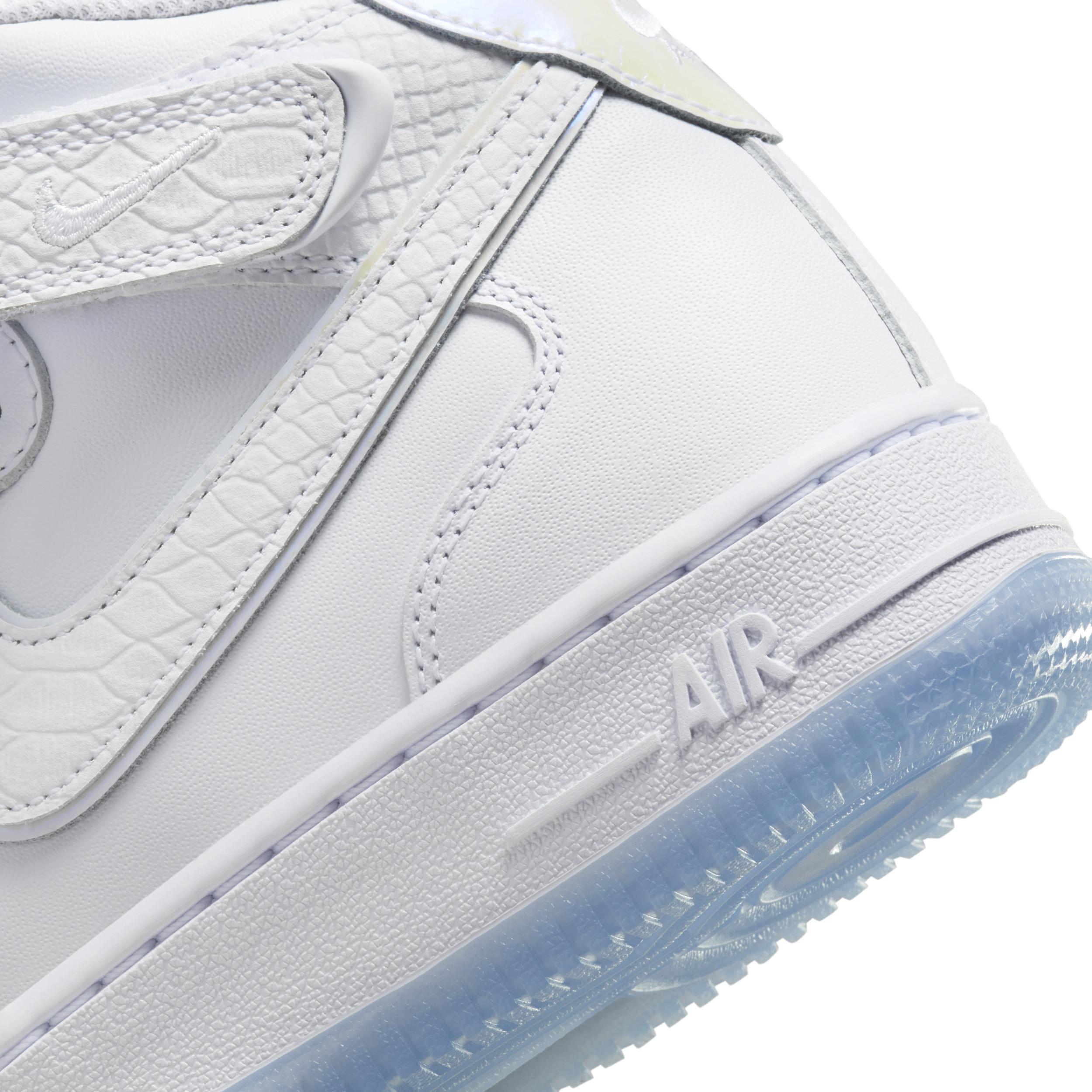 Nike Womens Air Force 1 Mid Shoes Product Image