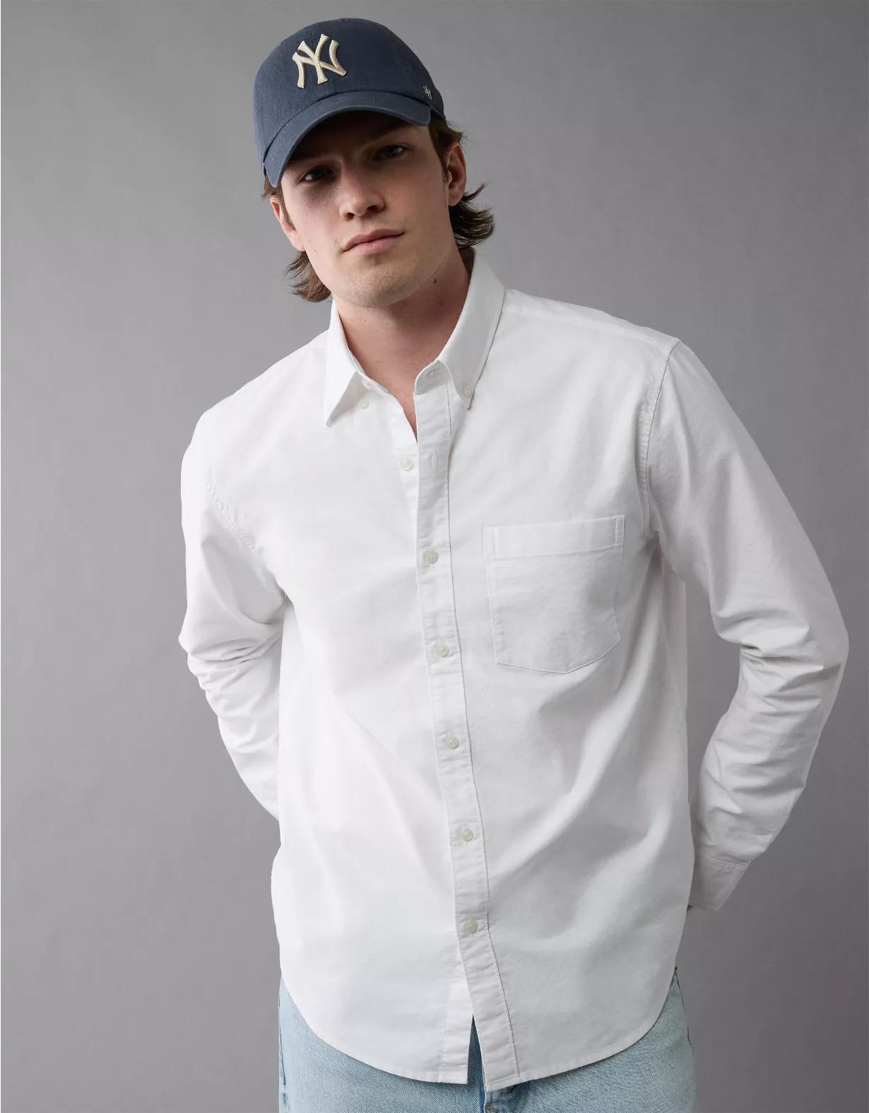 AE Everyday Classic Fit Oxford Button-Up Shirt Product Image