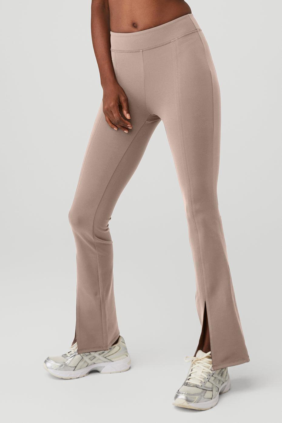 Airbrush High-Waist 7/8 Flutter Legging - Taupe Product Image