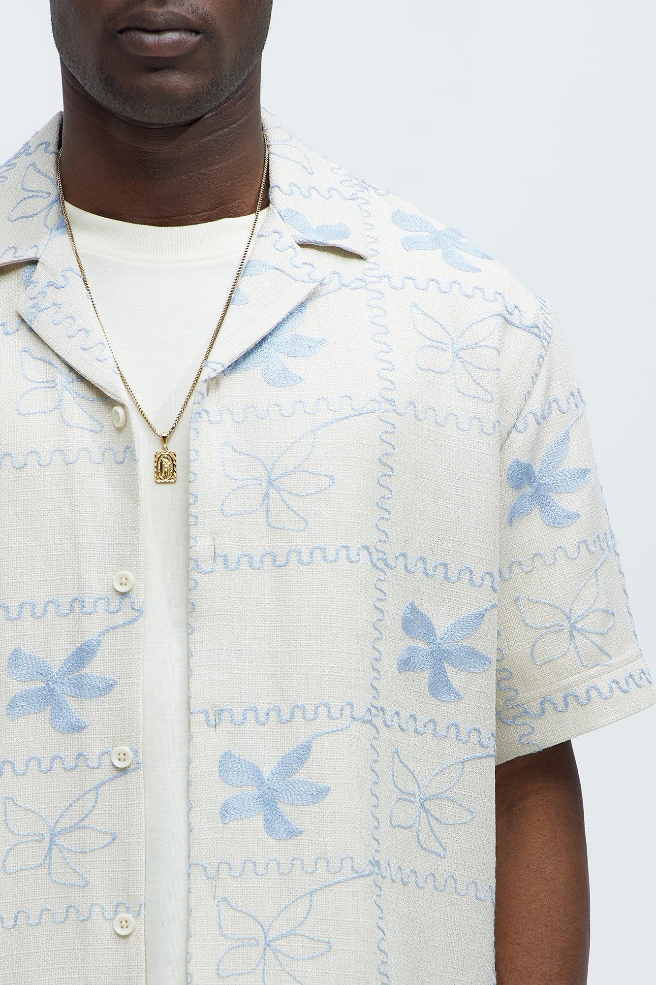 Embroidered Flowers Cuban Collar Button Up Shirt - Off White/combo Product Image