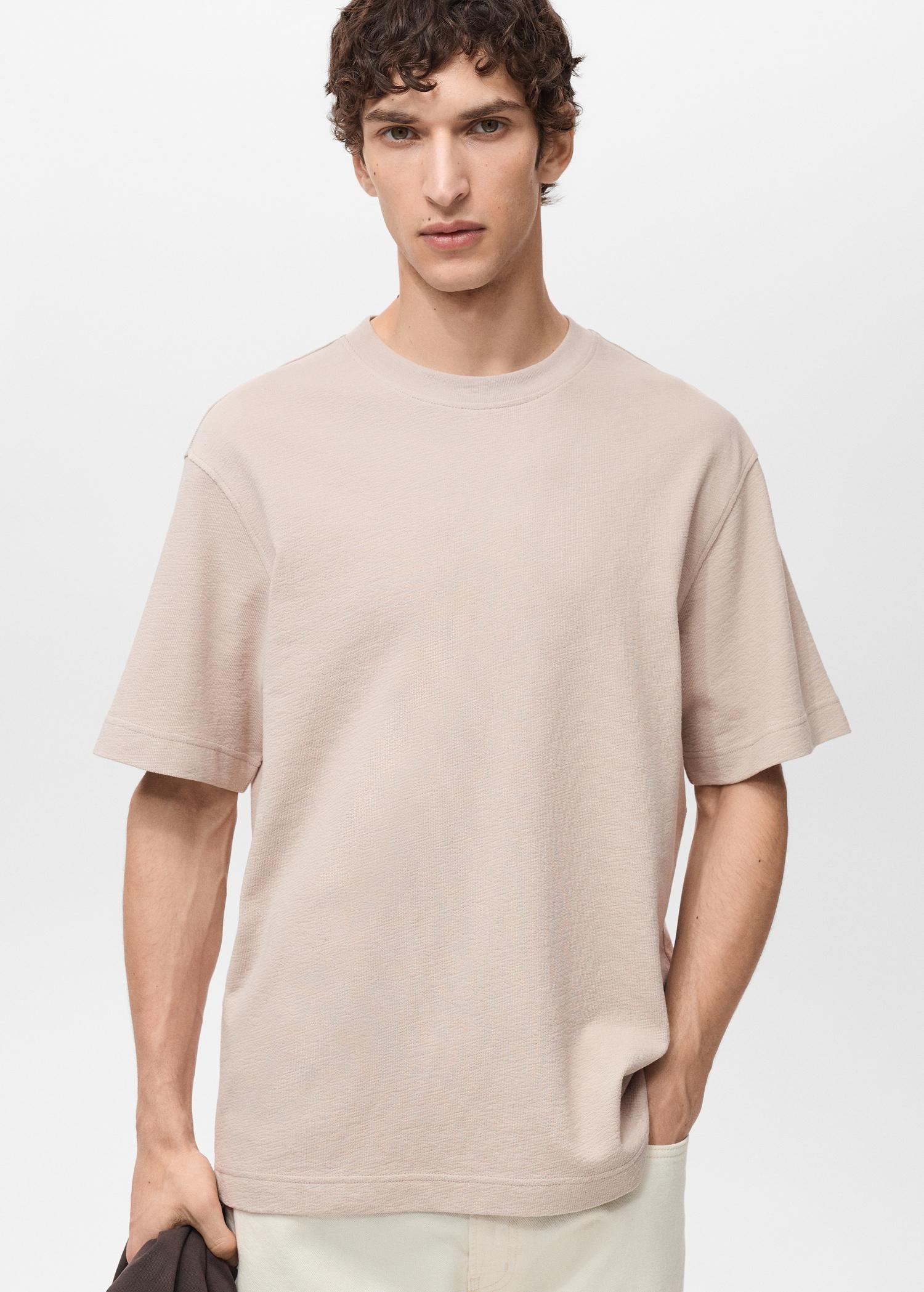 Structured relaxed-fit t-shirt - Men | MANGO USA Product Image