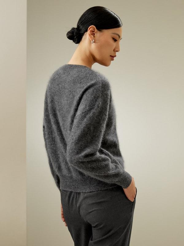 Relaxed Drop-Shoulder Cashmere Sweater Product Image