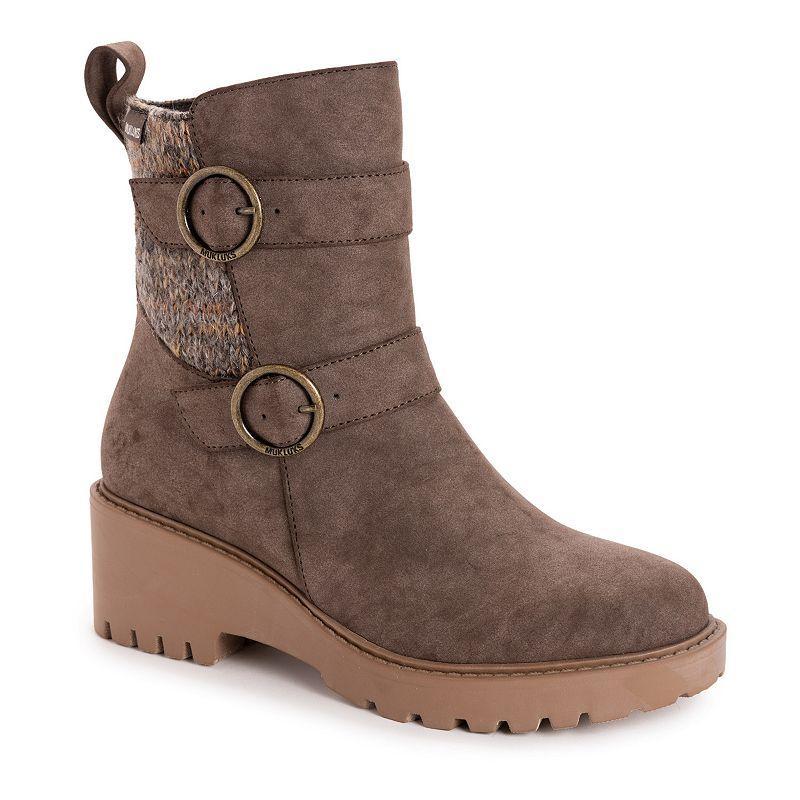 MUK LUKS Finley Faith Womens Ankle Boots Brown Product Image