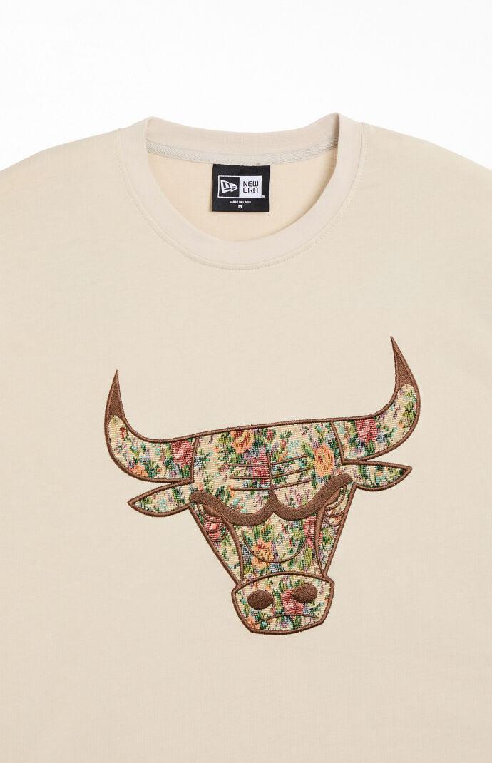 New Era Men's Chicago Bulls Floral Embroidered T-Shirt Product Image