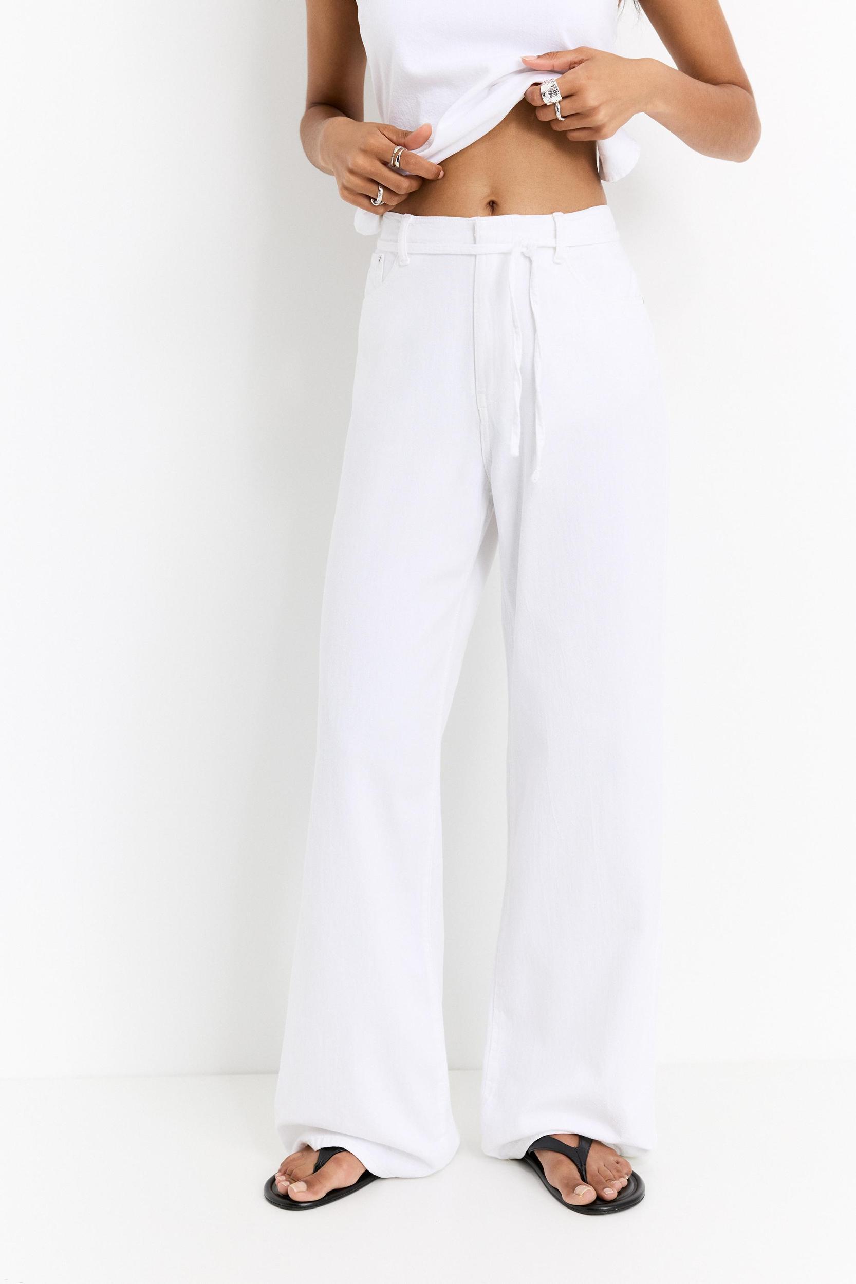 Baggy jeans with drawstring Product Image