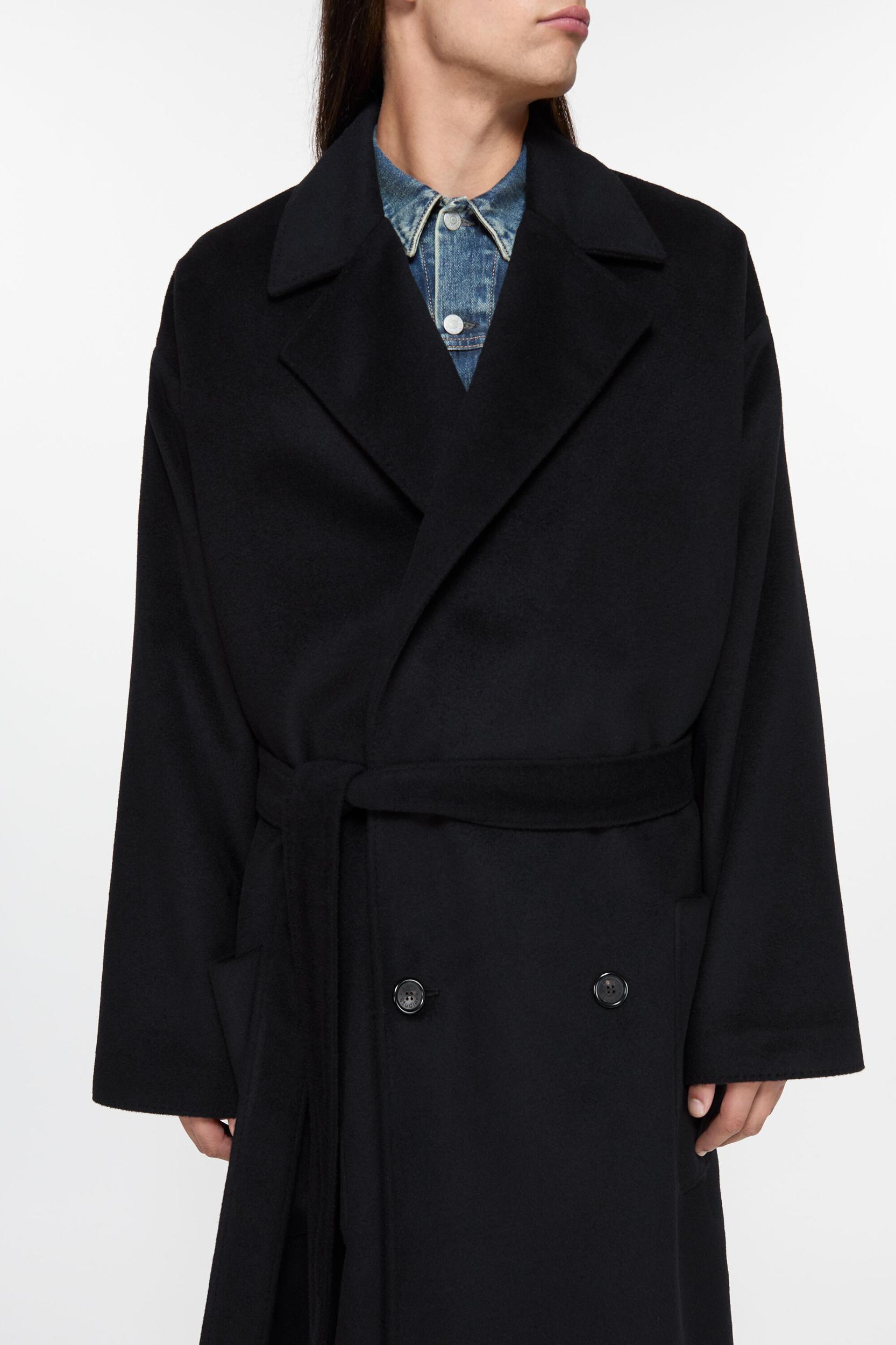 Double-breasted coat Product Image