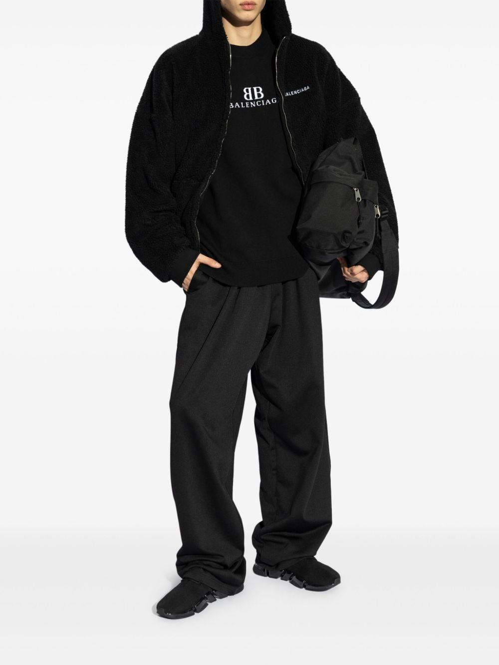 logo sweater Product Image