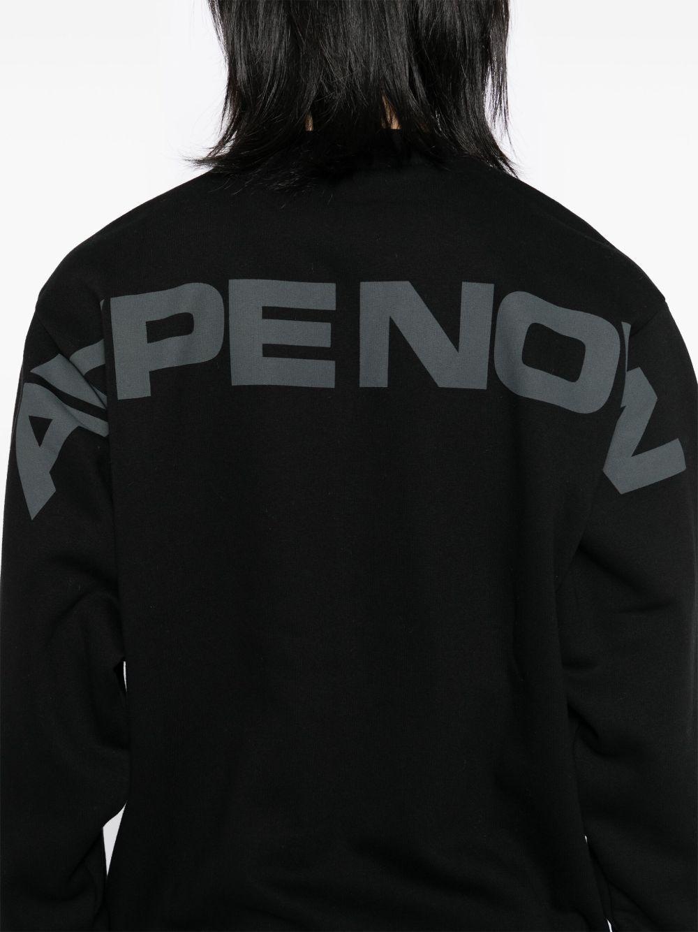 logo-patch crew-neck sweatshirt Product Image