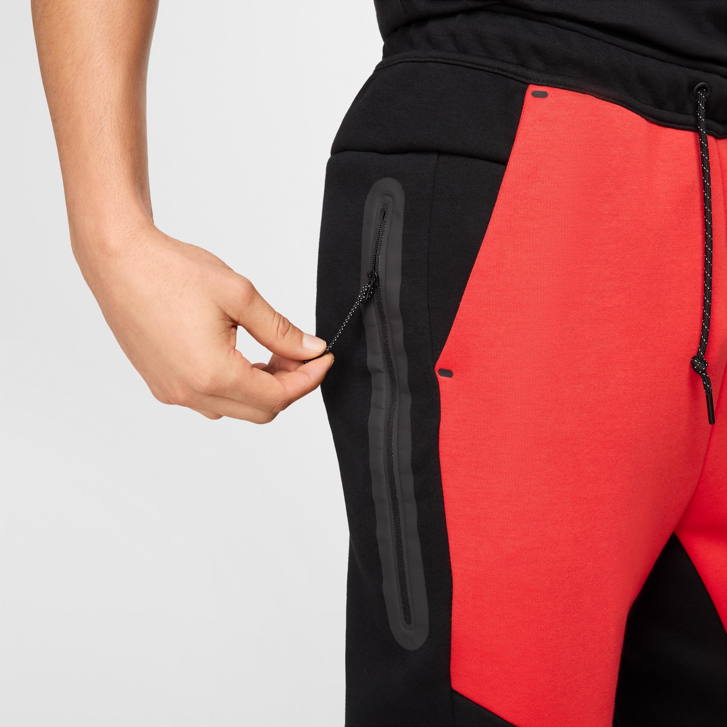 Nike Men's Tech Fleece Jogger Pants Product Image