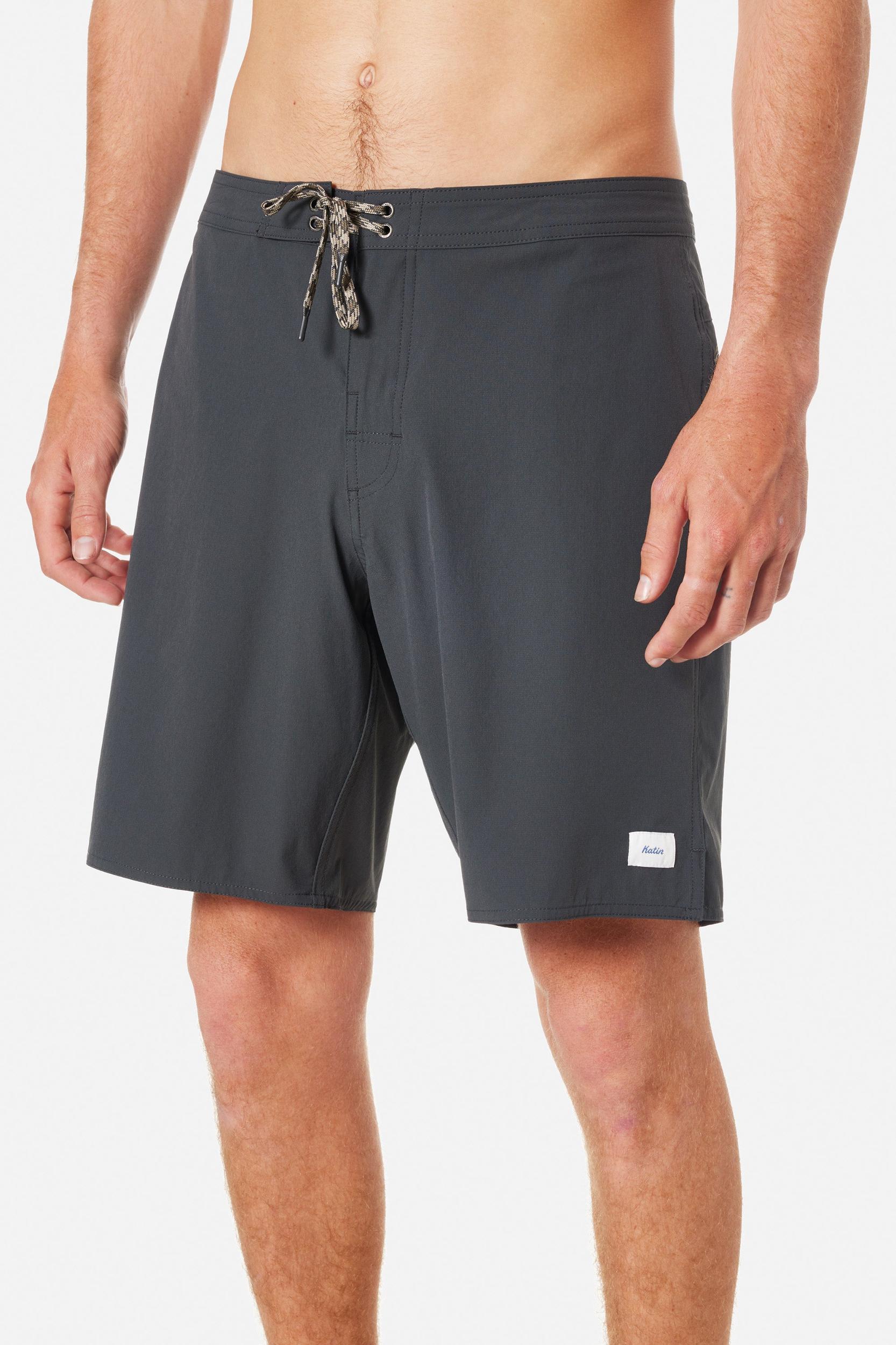 BOYS OTG CREST SURF TRUNK - BLACK WASH / 24 Product Image