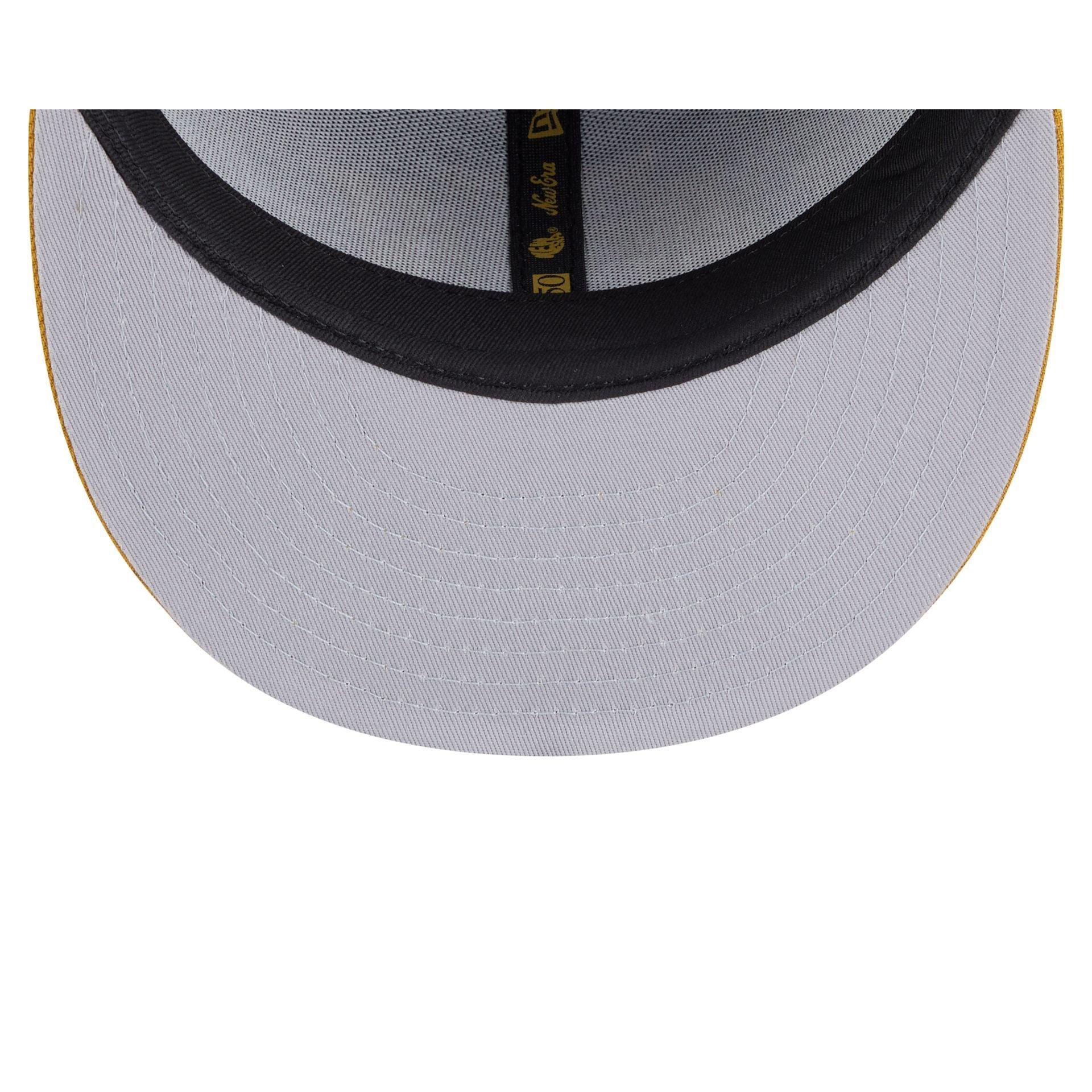 Los Angeles Kings Metallic Gold Logo 59FIFTY Fitted Hat Male Product Image