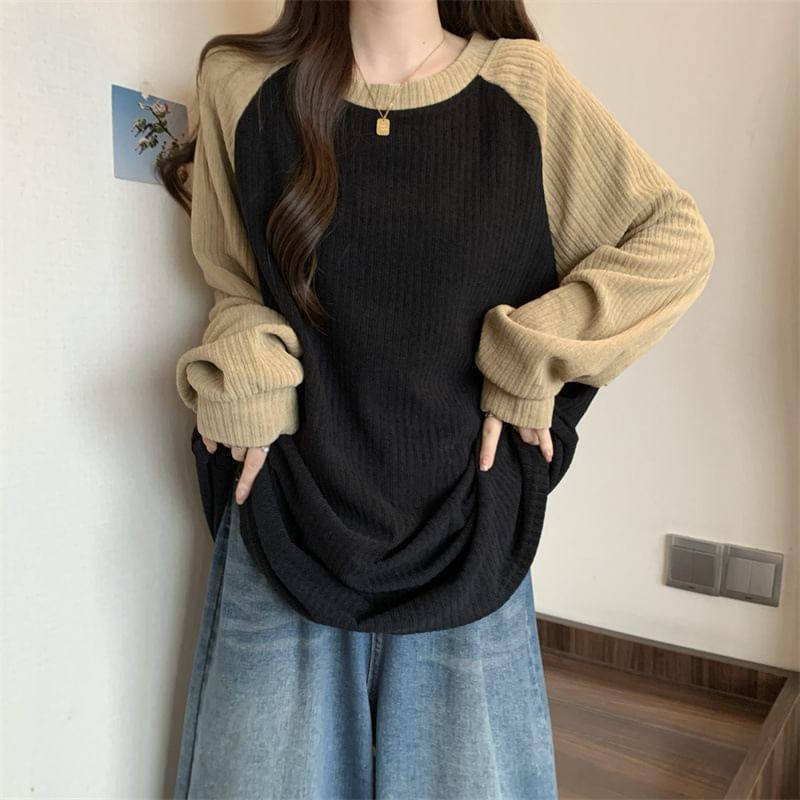 Crew Neck Two Tone Raglan Sweater Product Image