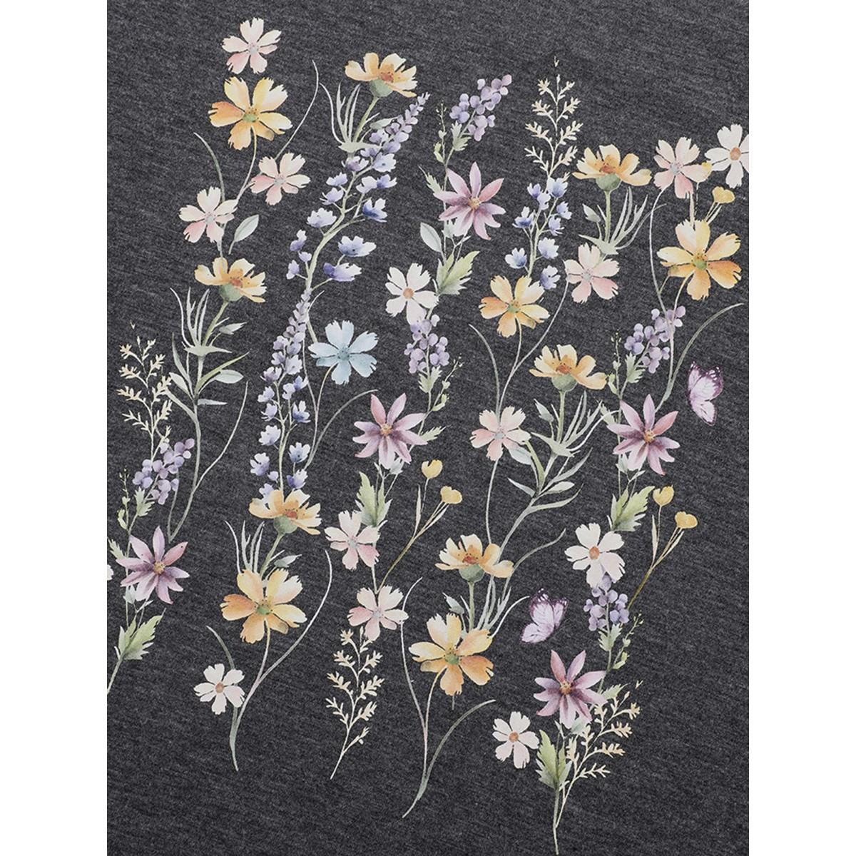 Plus Size Floral Crew Neck Stretchy T-Shirt DimGray Women Leisure Non Natural Flowers Round Neck Casual T-shirts BloomChic 30/6X Product Image