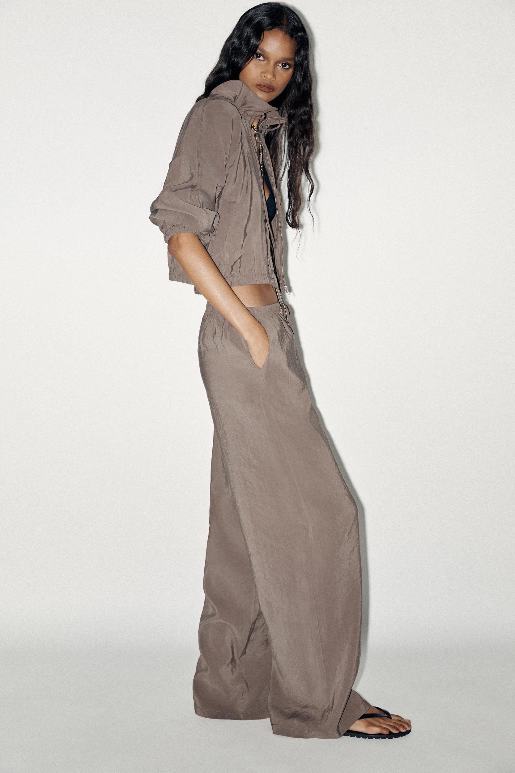 FLOWY PALAZZO PANTS Product Image