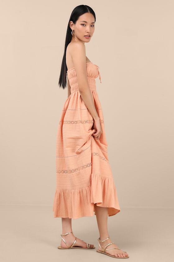 Sylvana Peach Textured Strapless Midi Dress Product Image