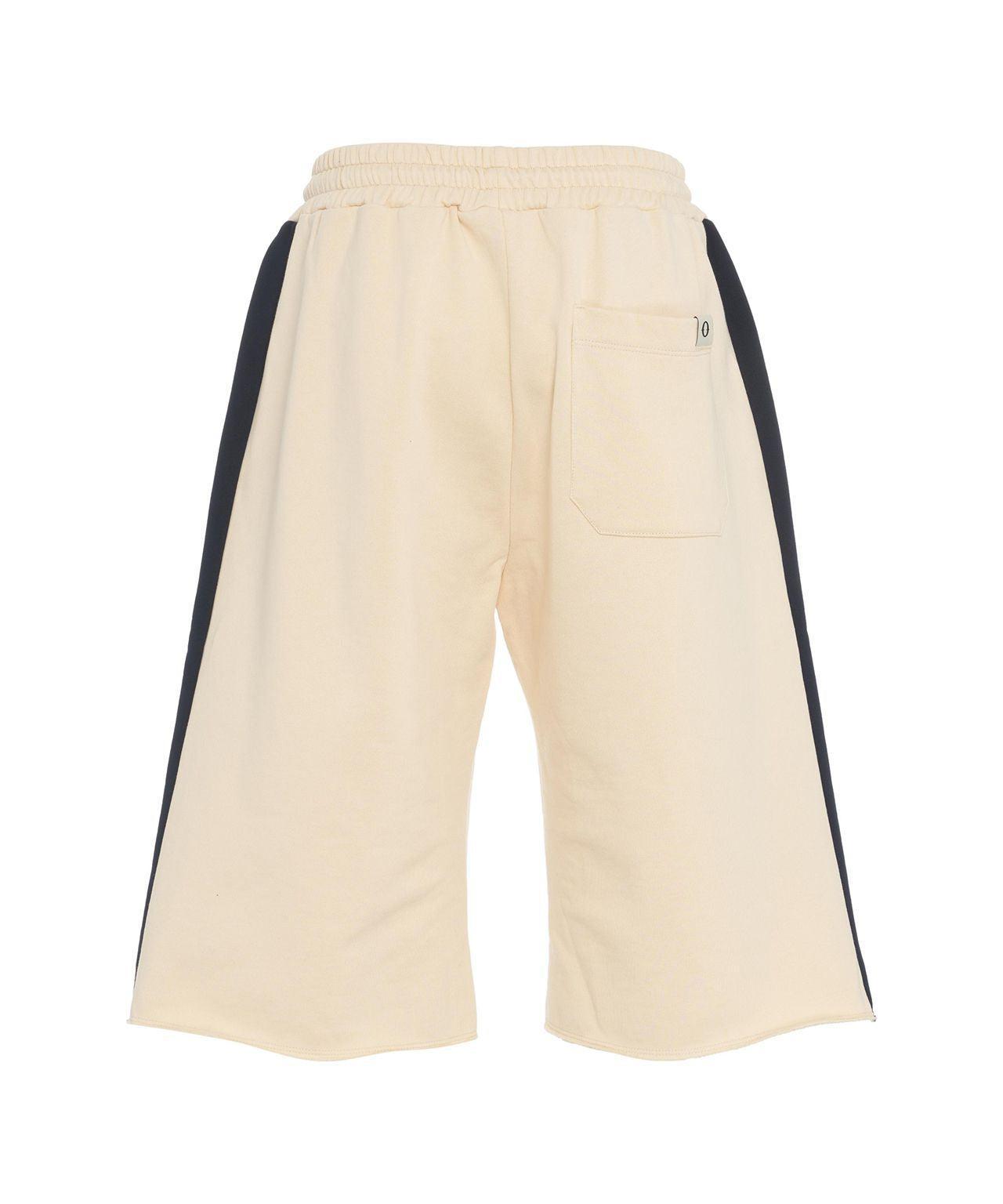 Short sweatpants Product Image